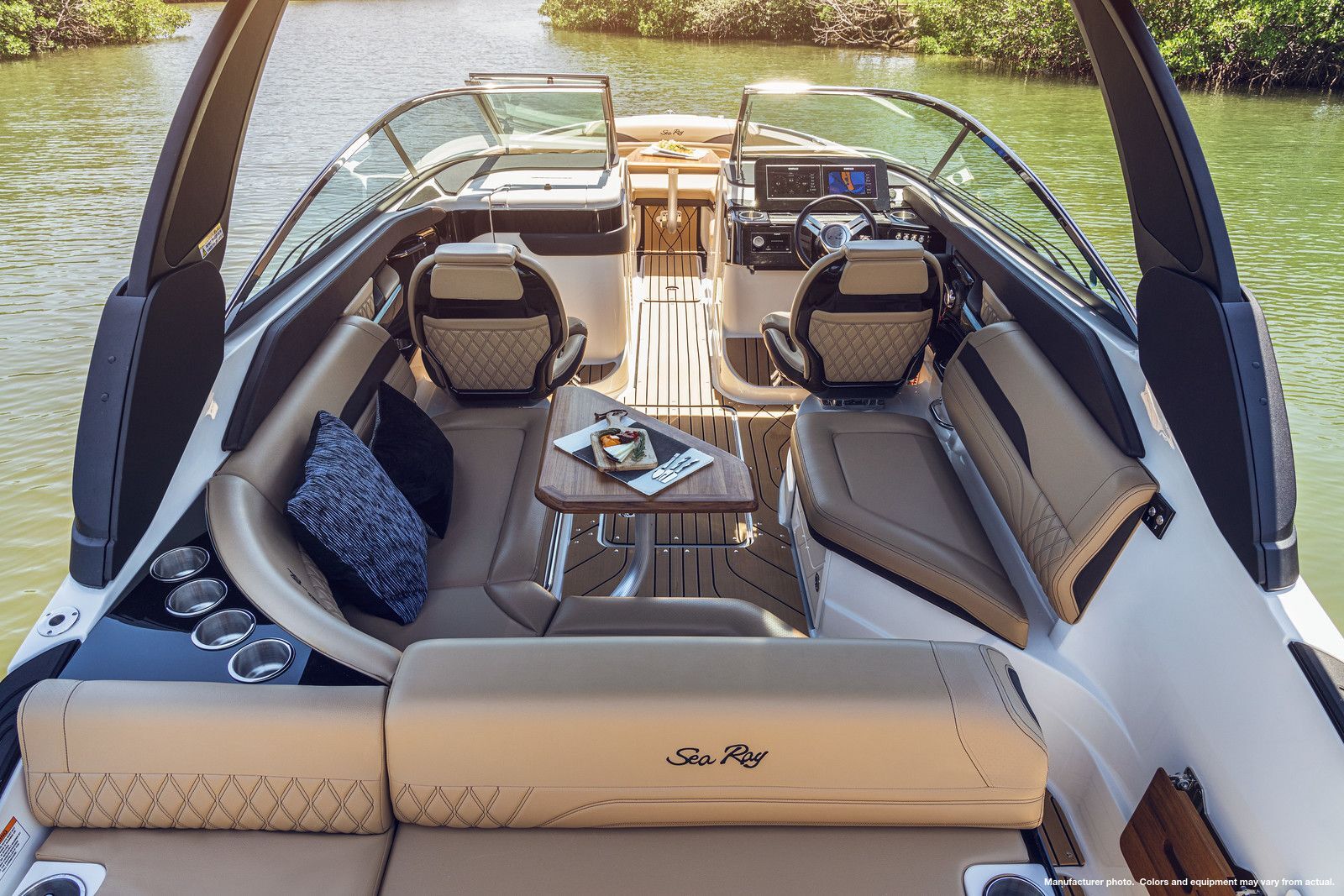 2025 Sea Ray
                                                             SLX 260 Image Thumbnail #9