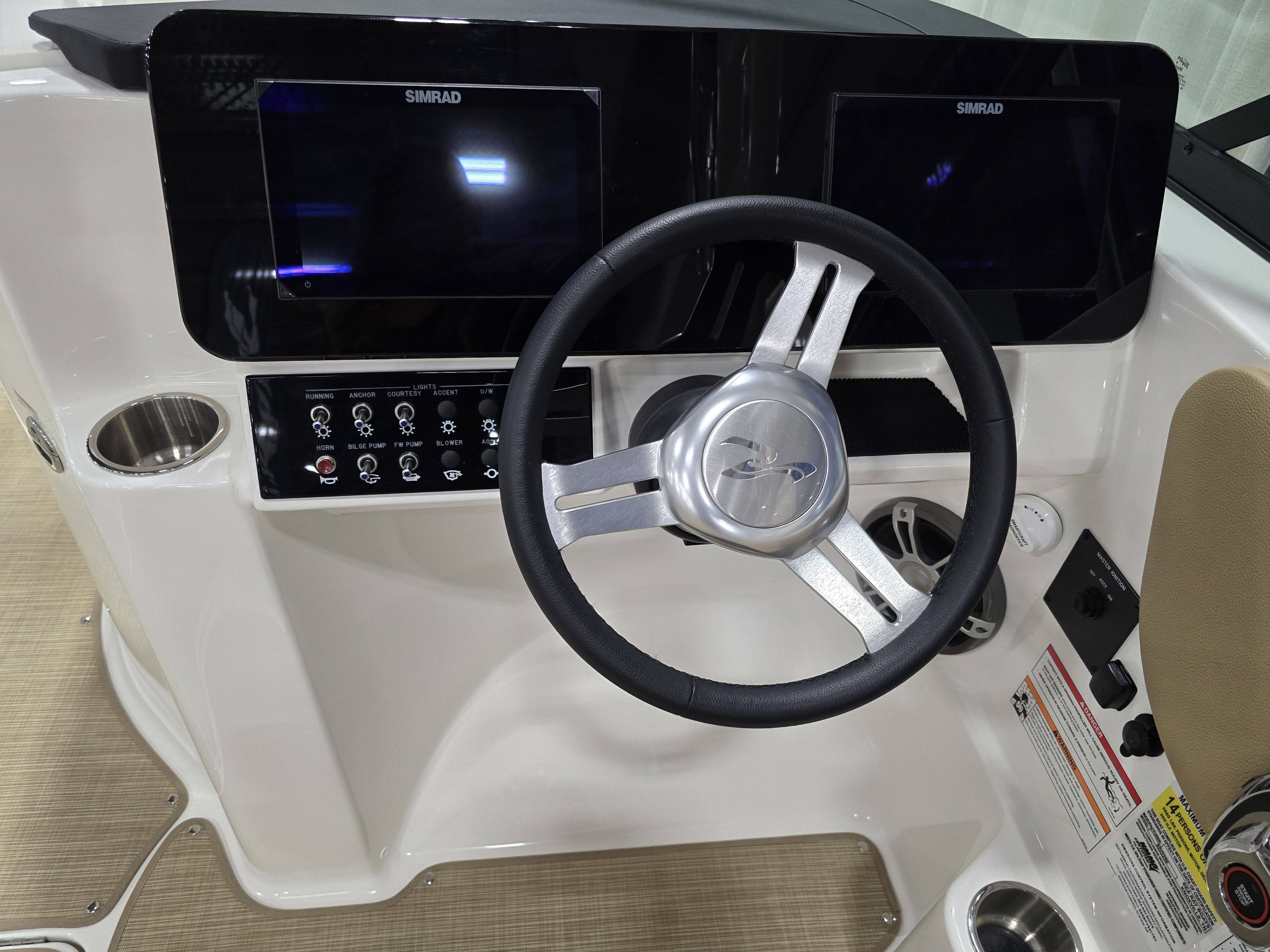 2025 Sea Ray
                                                             SDX 250 Outboard Image Thumbnail #13