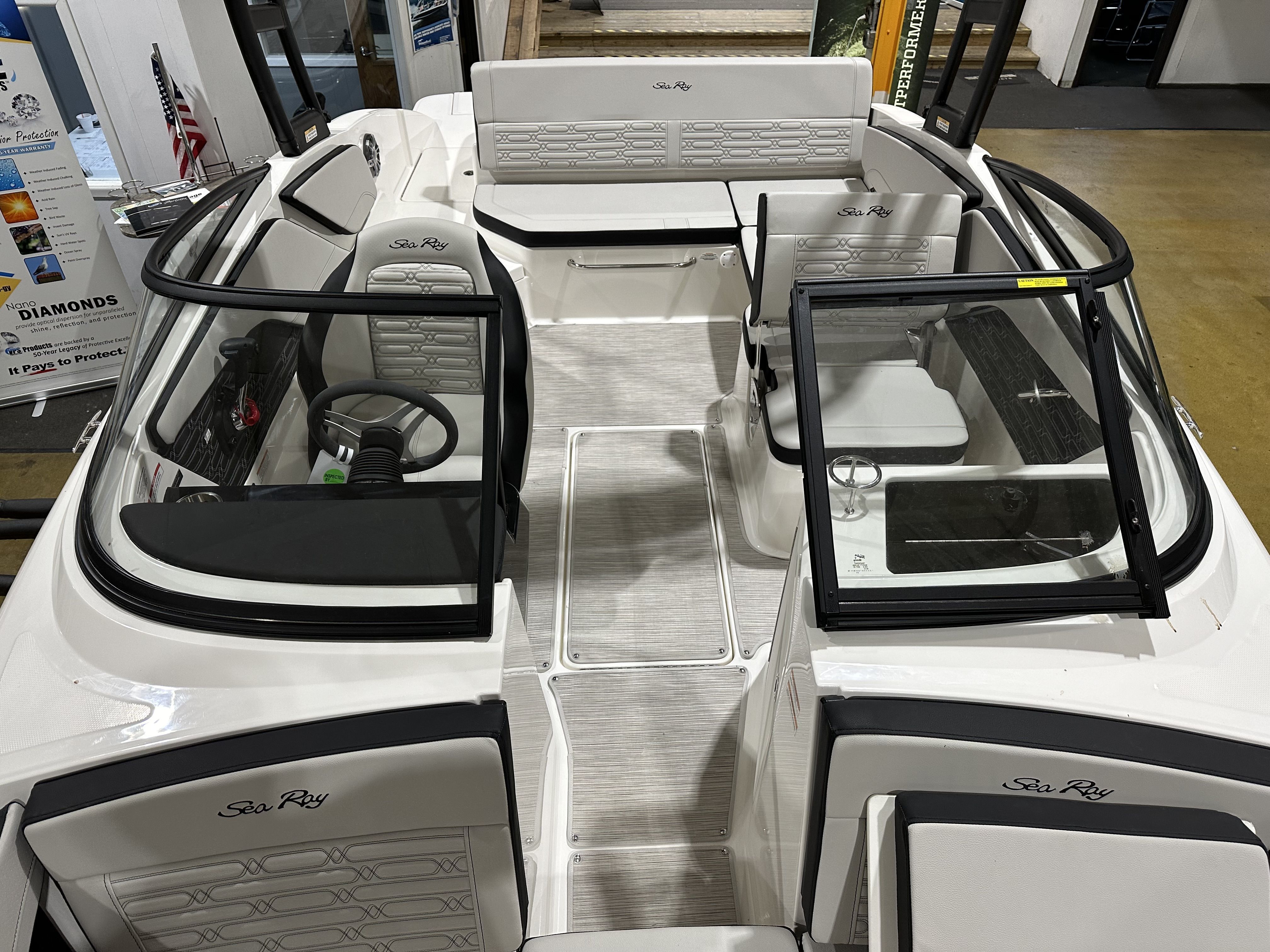 2024 Sea Ray SPX 210 Image Thumbnail #5