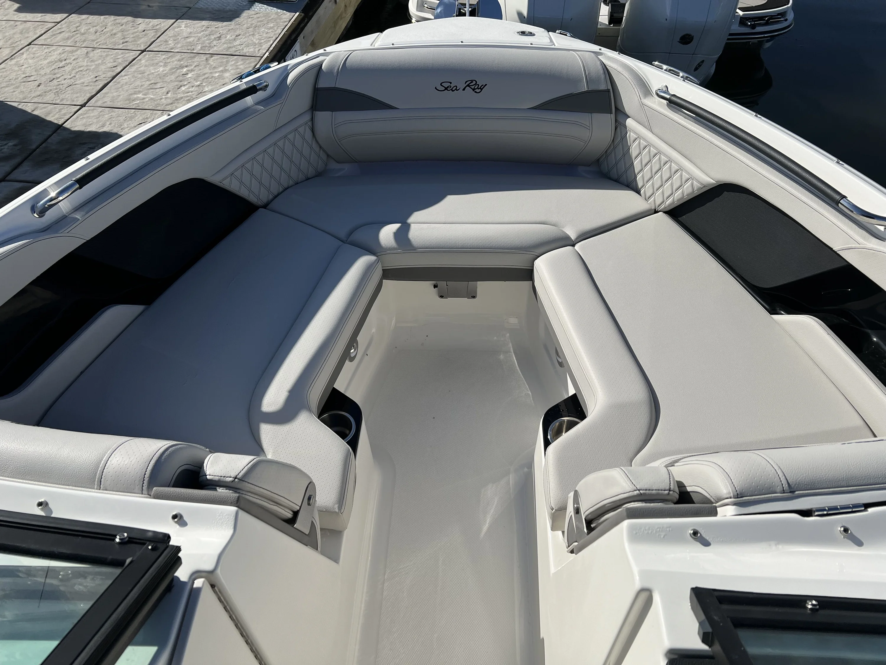 2024 Sea Ray SLX 260 Surf Image Thumbnail #5