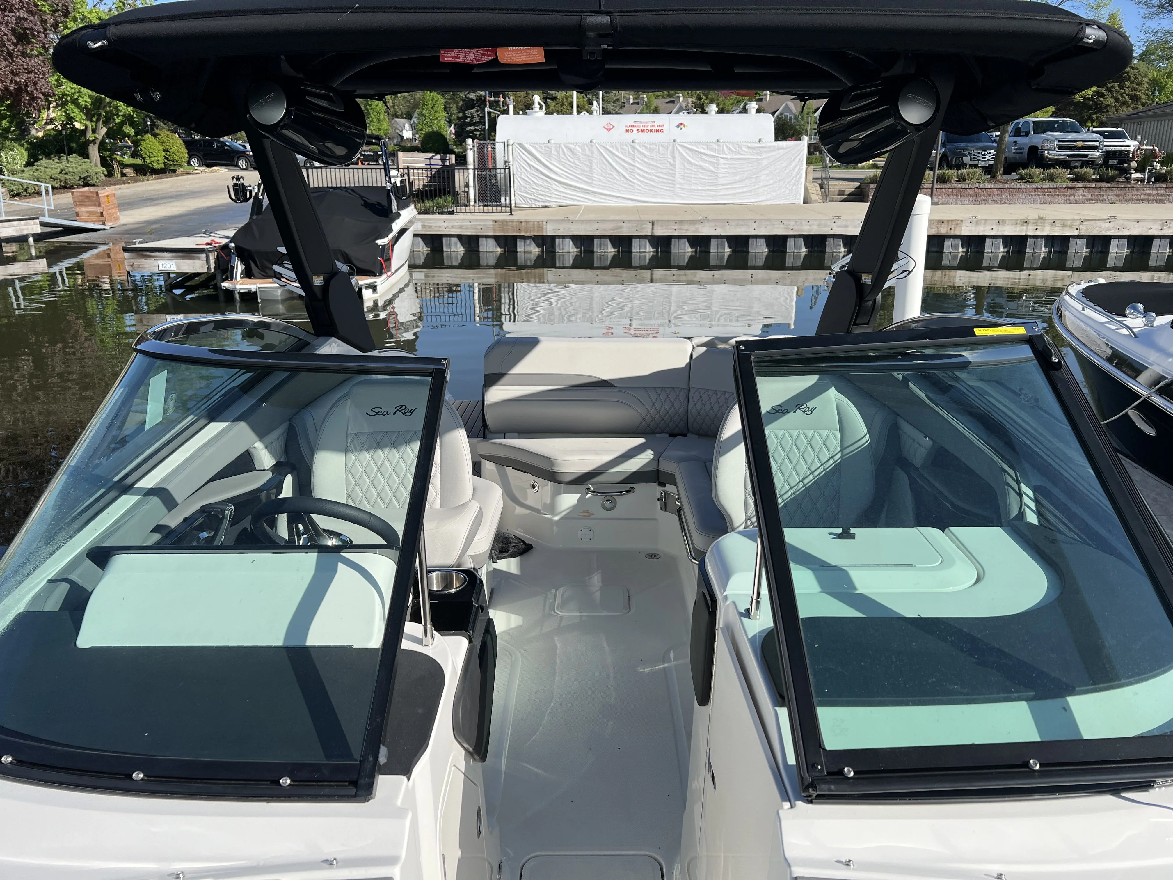 2024 Sea Ray SLX 260 Surf Image Thumbnail #8