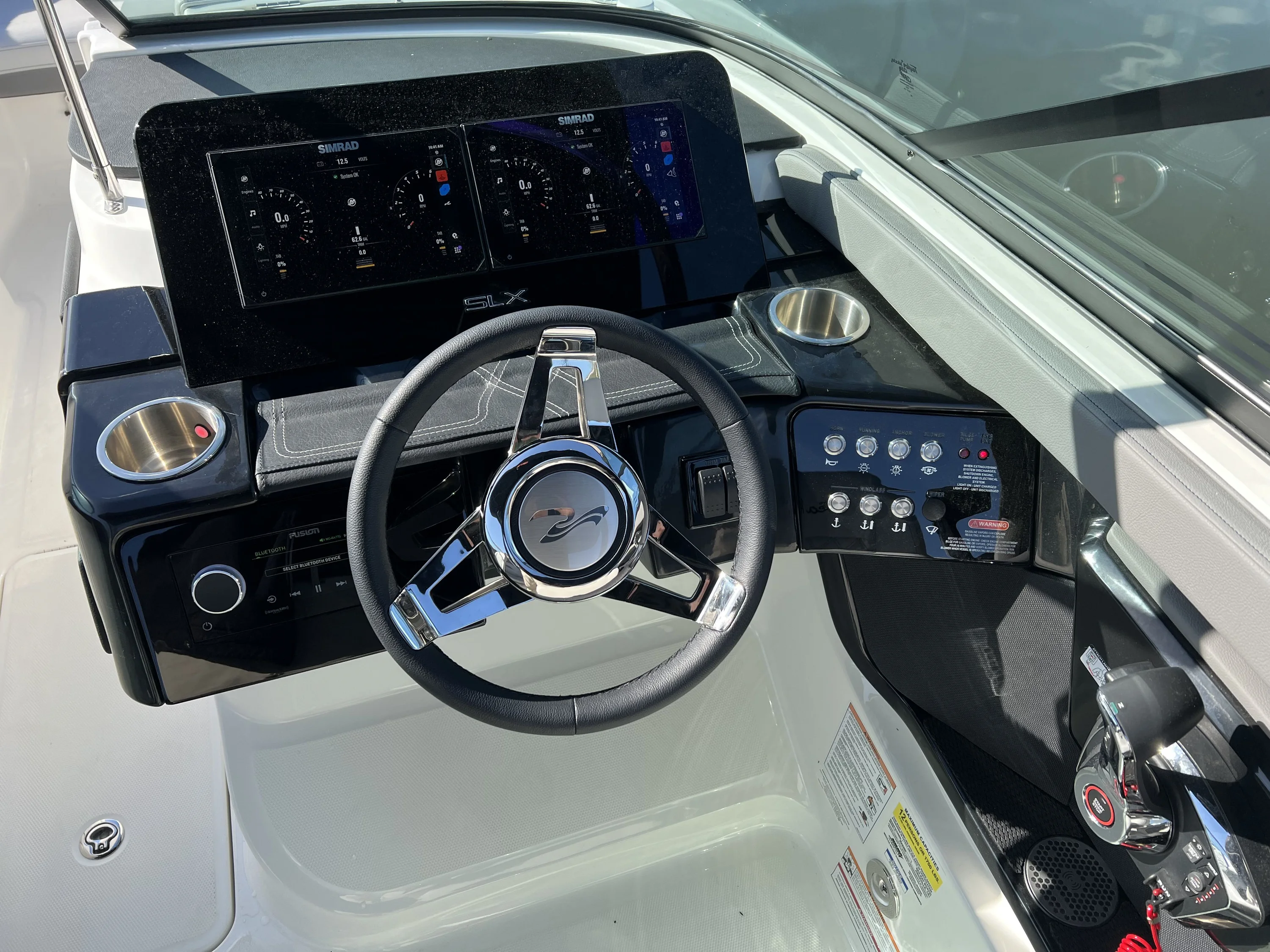 2024 Sea Ray SLX 260 Surf Image Thumbnail #9