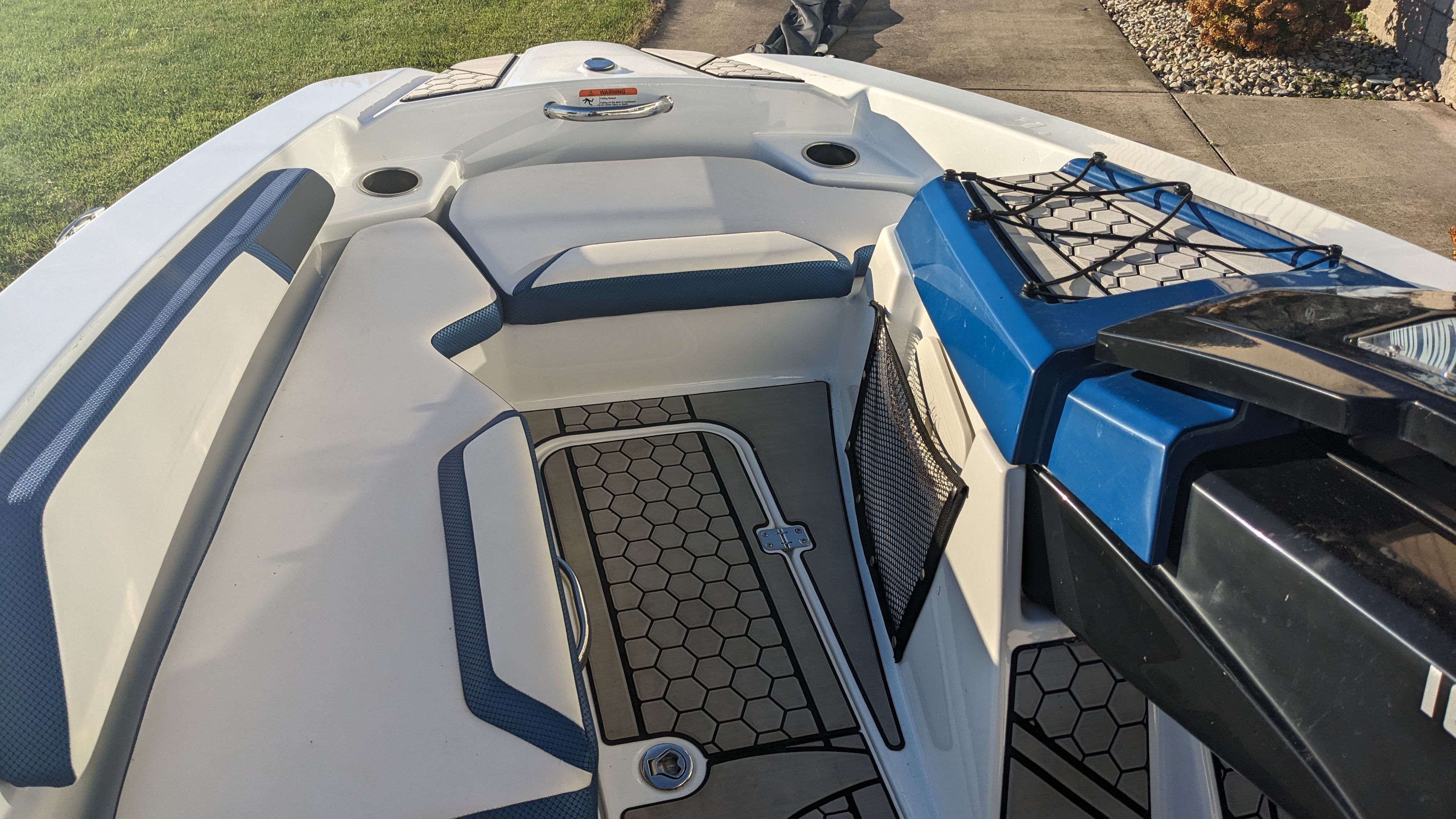 2020 Scarab
                                                             165 Image Thumbnail #12
