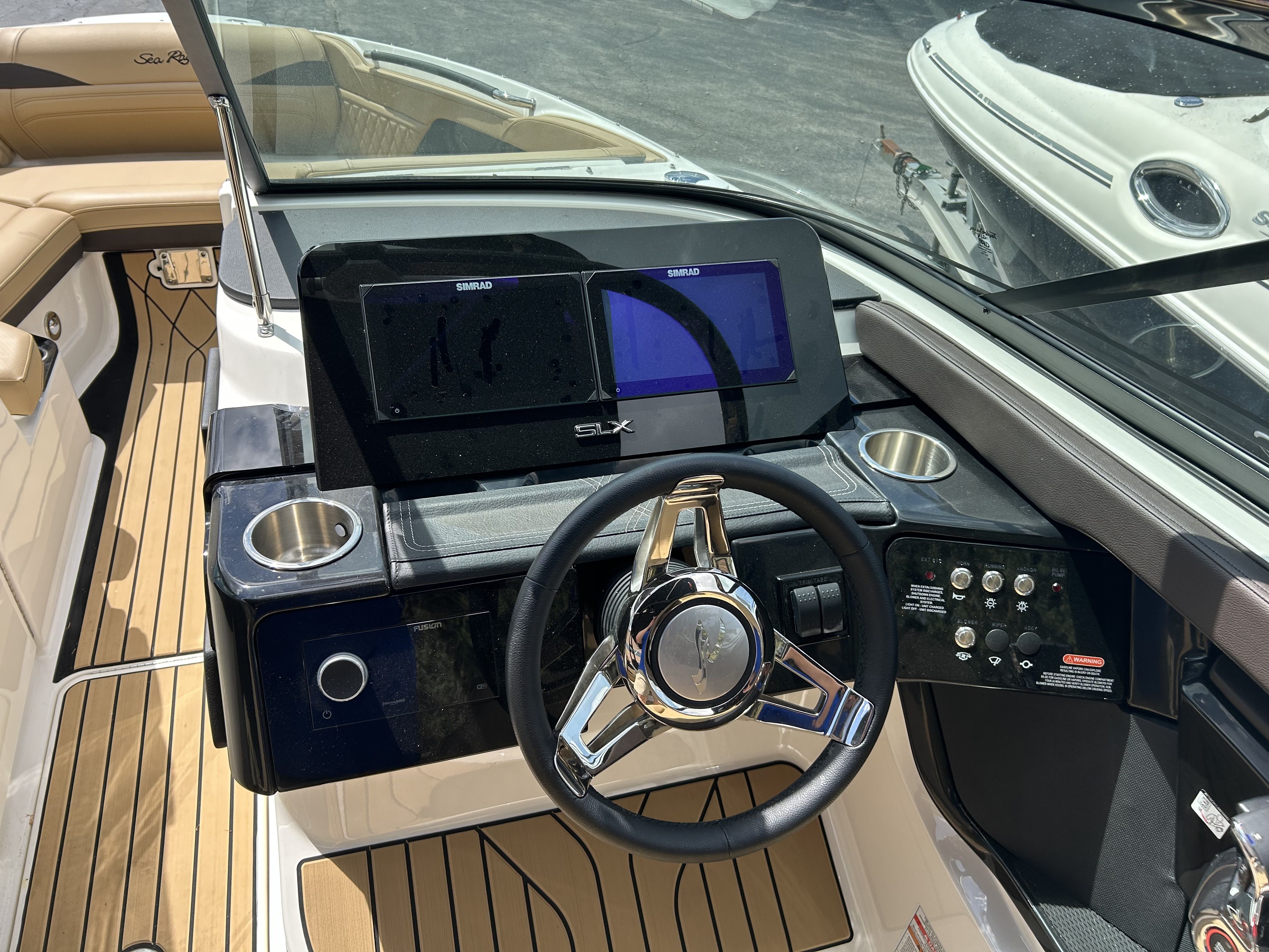 2024 Sea Ray SLX 260 Surf Image Thumbnail #4