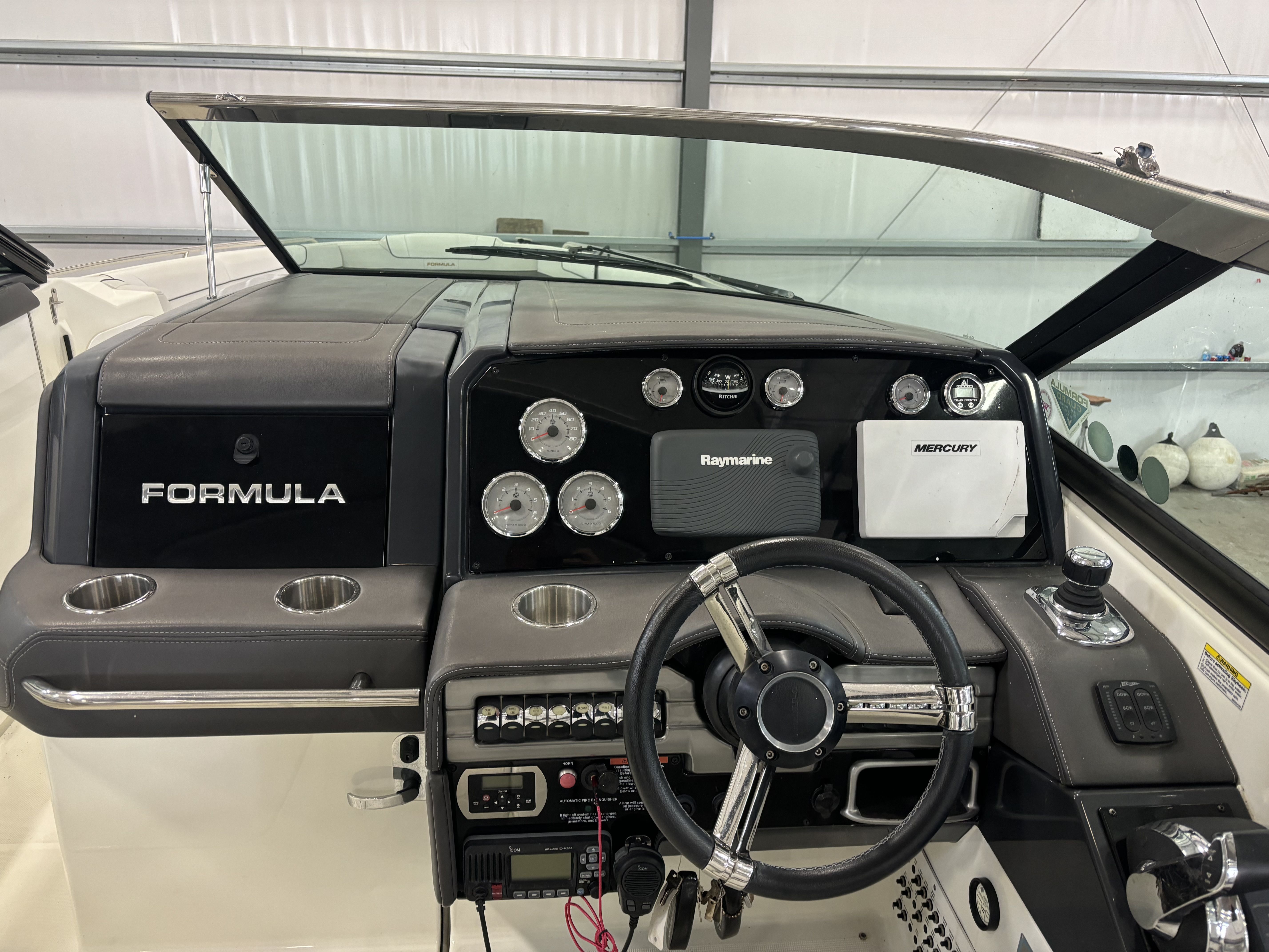 2016 Formula
                                                             330CBR Image Thumbnail #12
