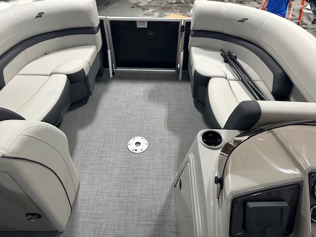 2025 Starcraft EX 20 Q DH Image Thumbnail #2