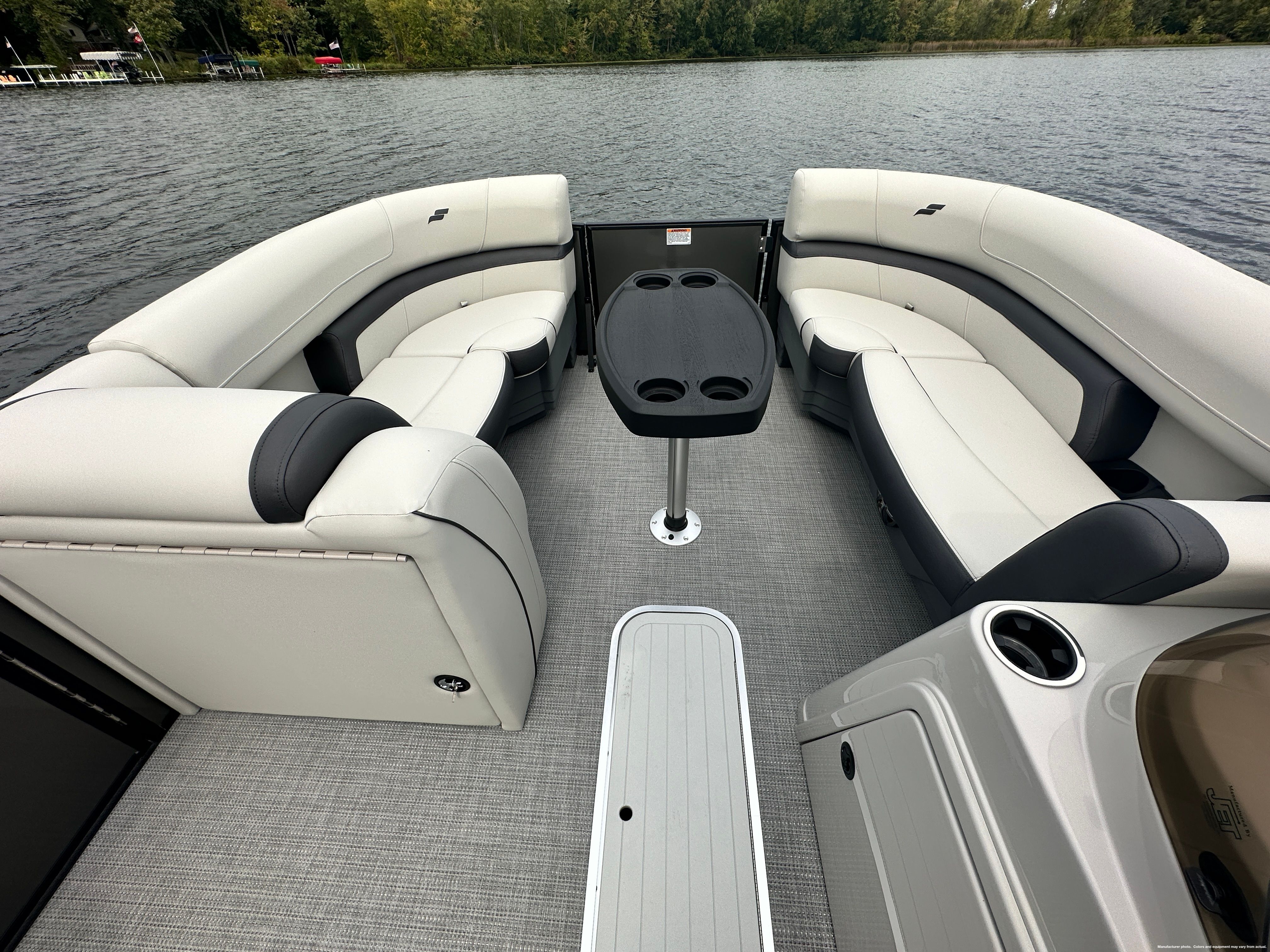 2025 Starcraft EXS 3 Q DH TT Image Thumbnail #2