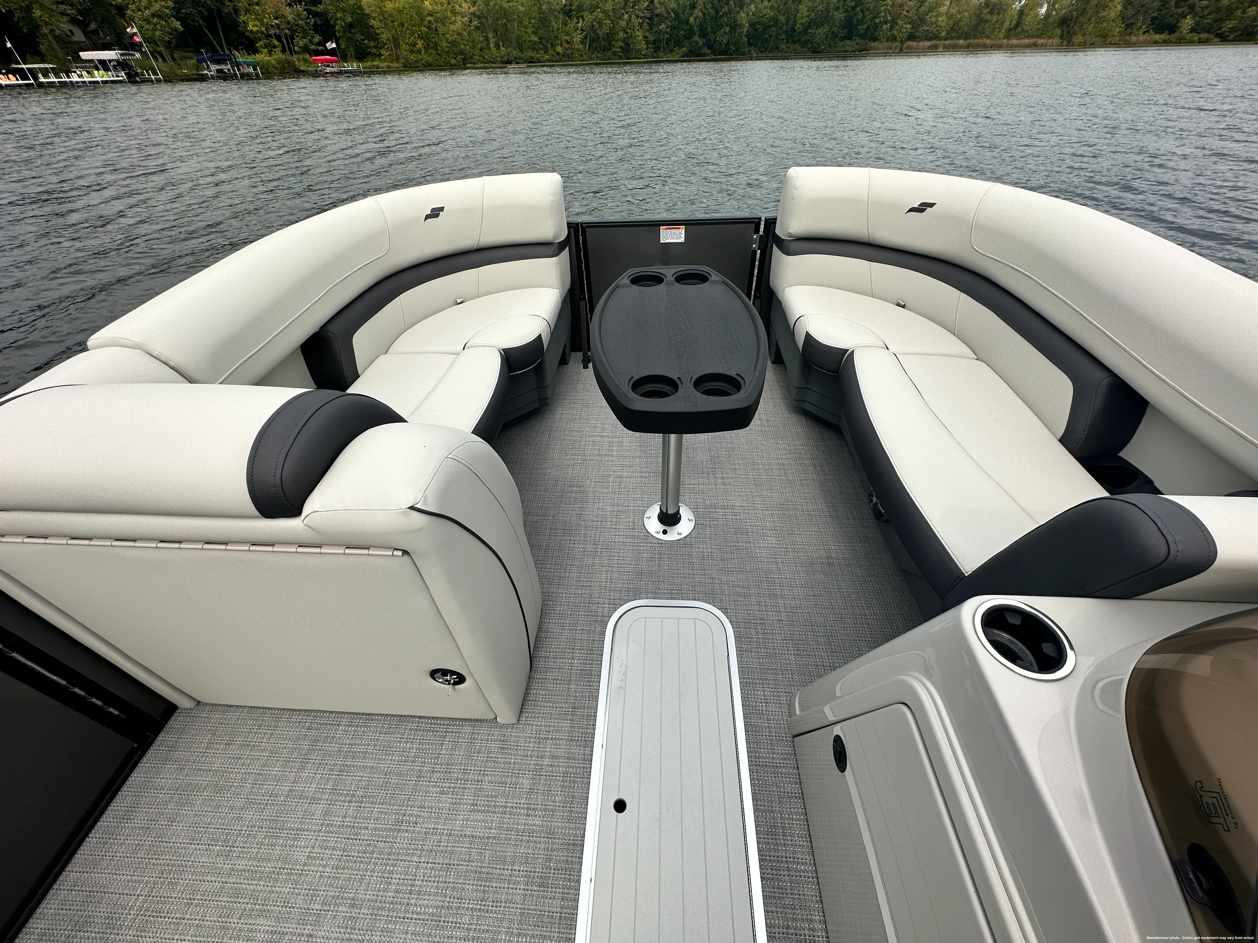 2025 Starcraft EXS 3 Q DH TT Image Thumbnail #2