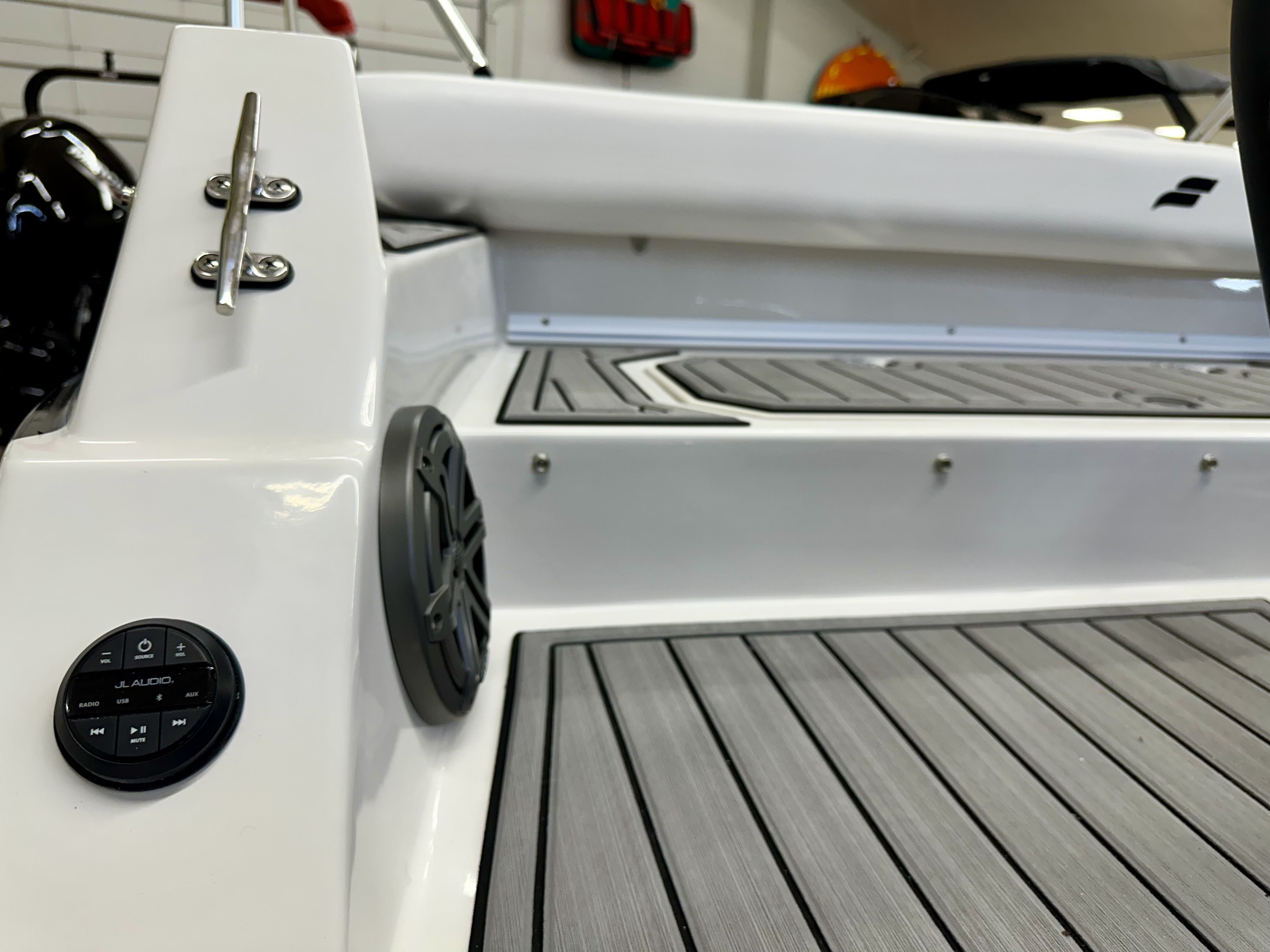 2024 Starcraft 231 SVX OB Image Thumbnail #16