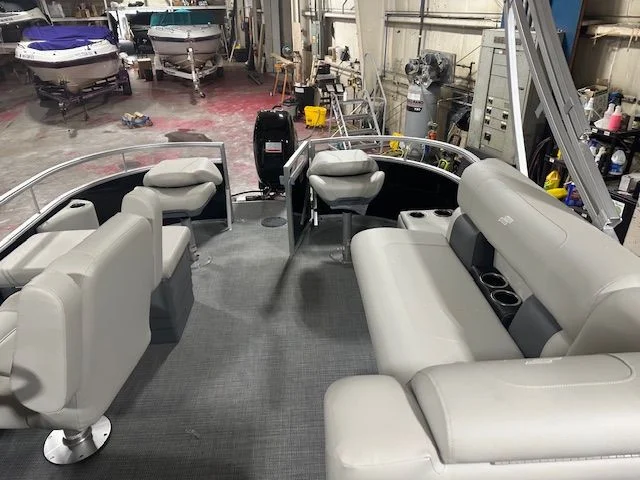 2025 Starcraft LX 20 F Image Thumbnail #5