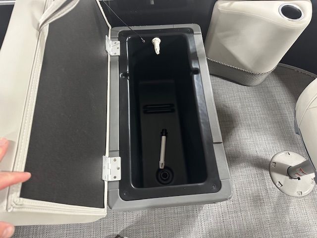 2025 Starcraft LX 20 F Image Thumbnail #9