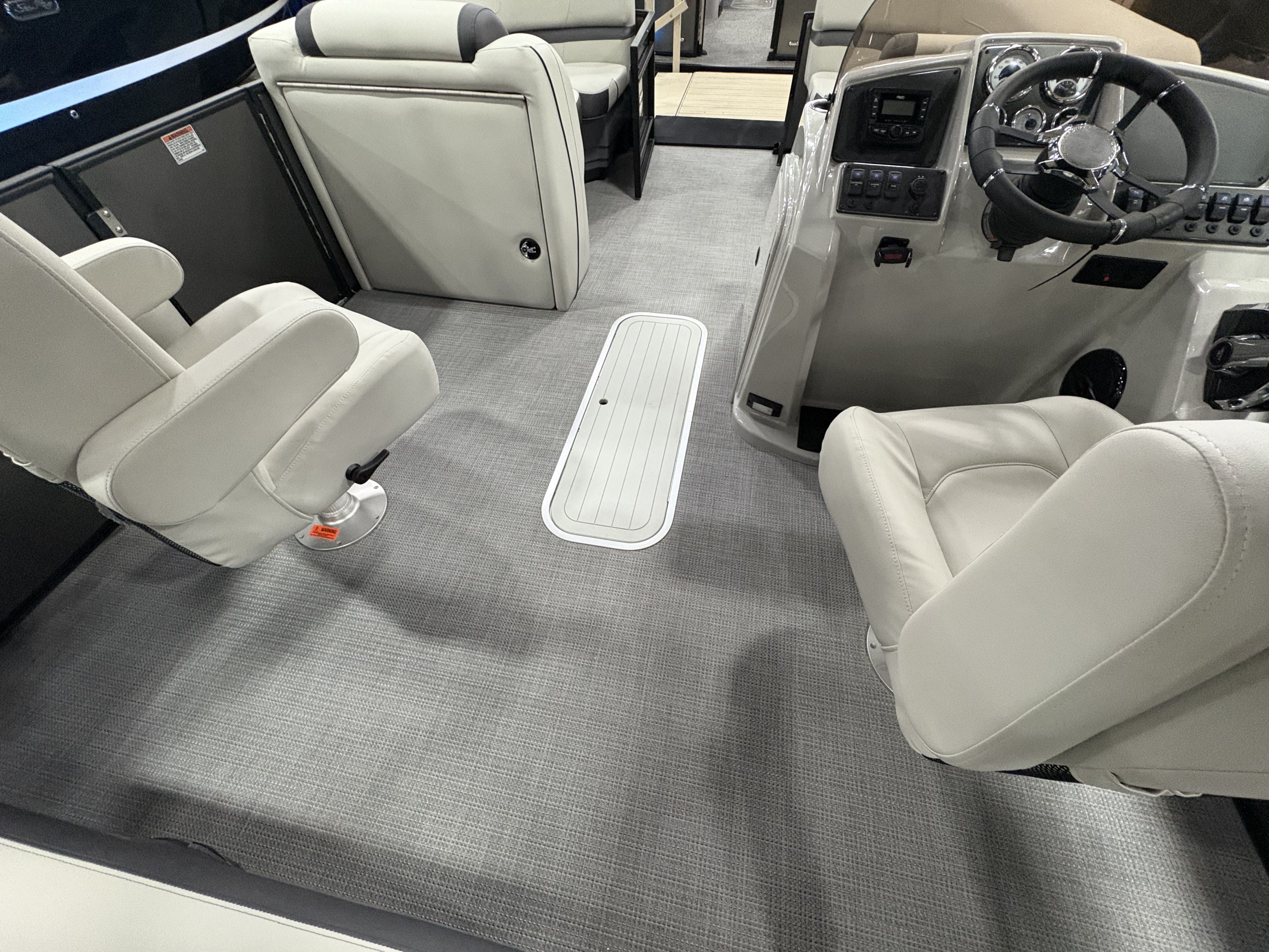 2025 Starcraft EXS 3 DL TT Image Thumbnail #9