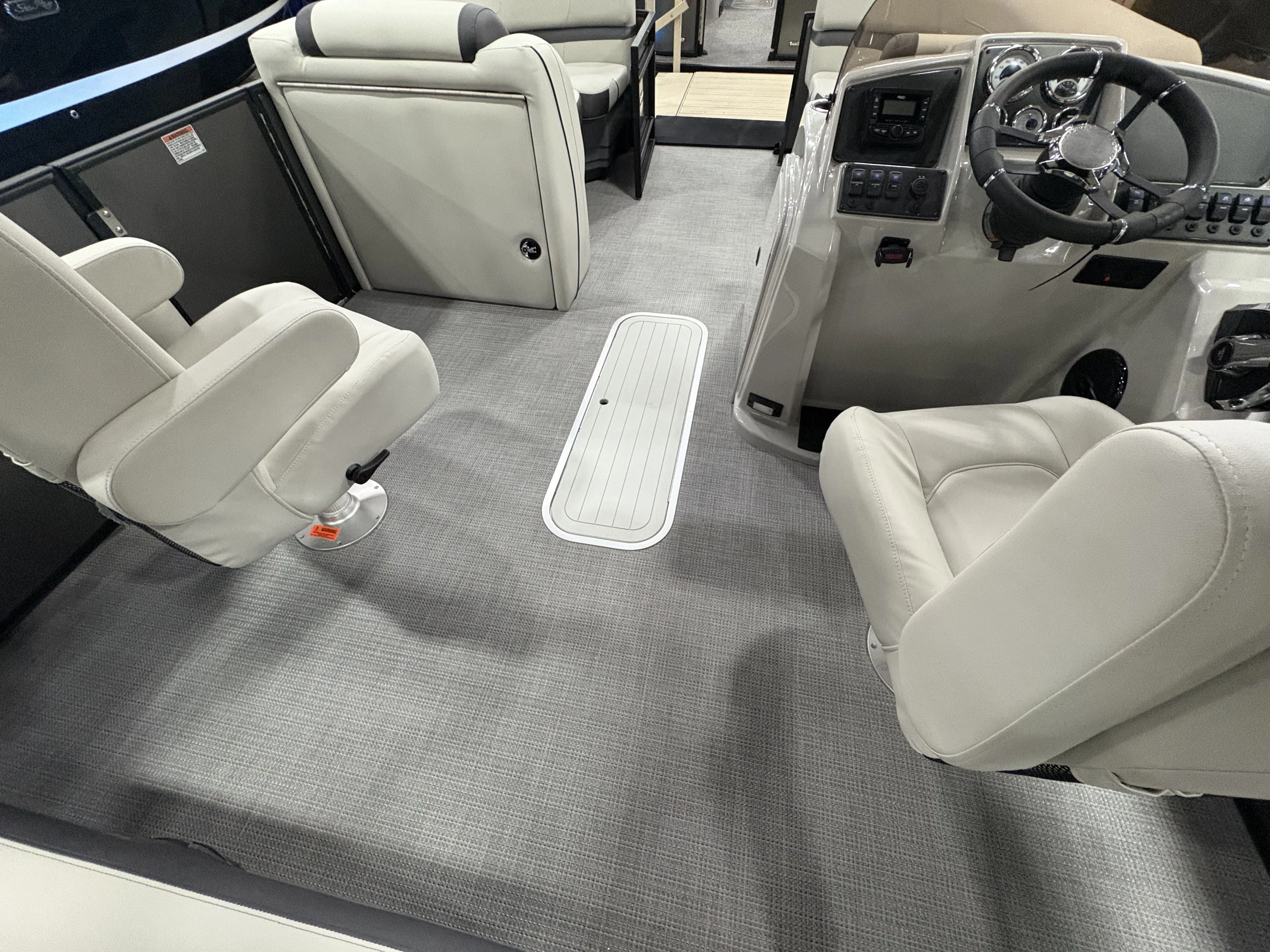 2025 Starcraft EXS 3 DL TT Image Thumbnail #9