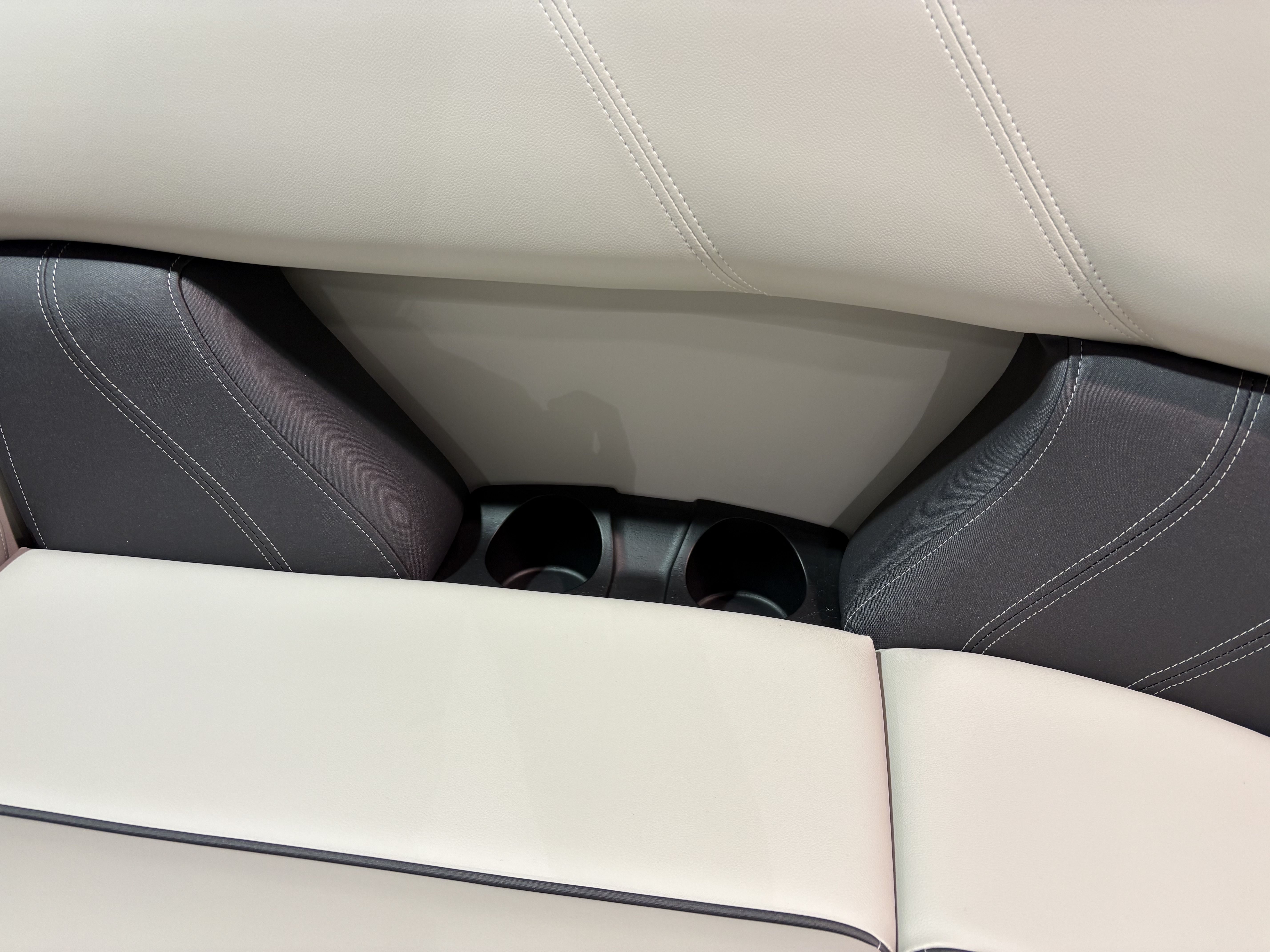 2025 Sylvan MIRAGE 822 Image Thumbnail #4