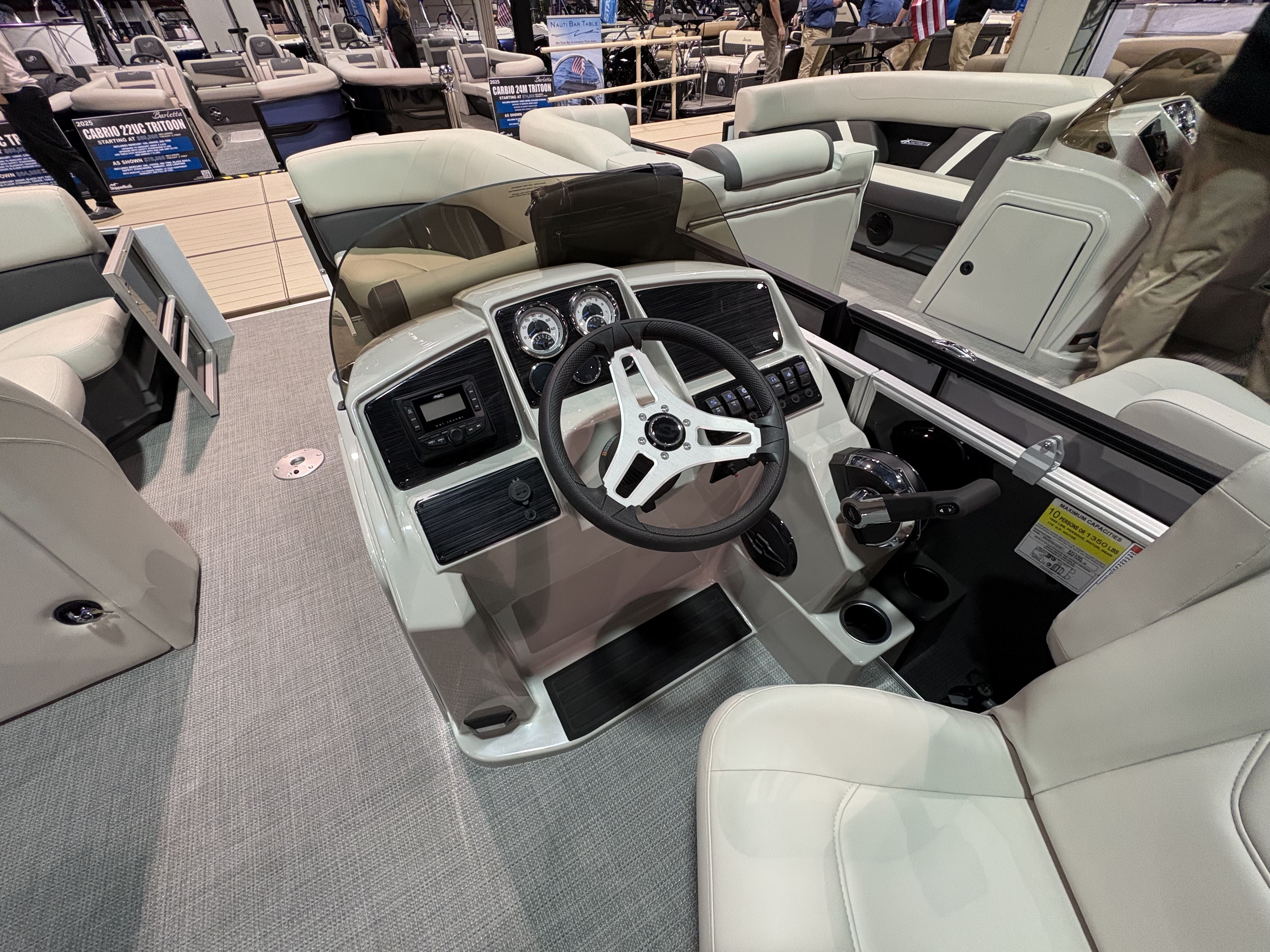 2025 Sylvan MIRAGE 822 Image Thumbnail #7