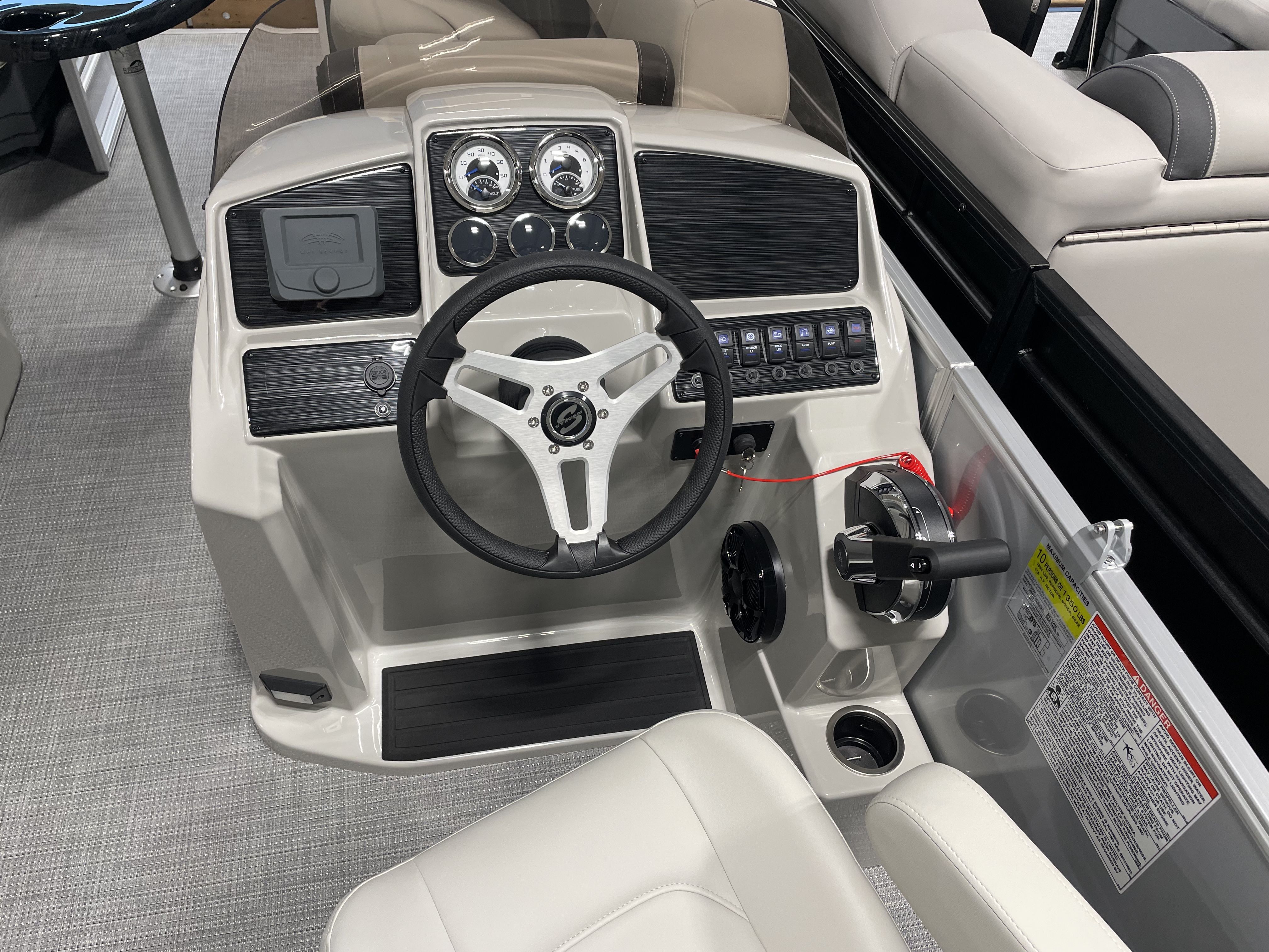 2025 Sylvan MIRAGE 822 Image Thumbnail #4