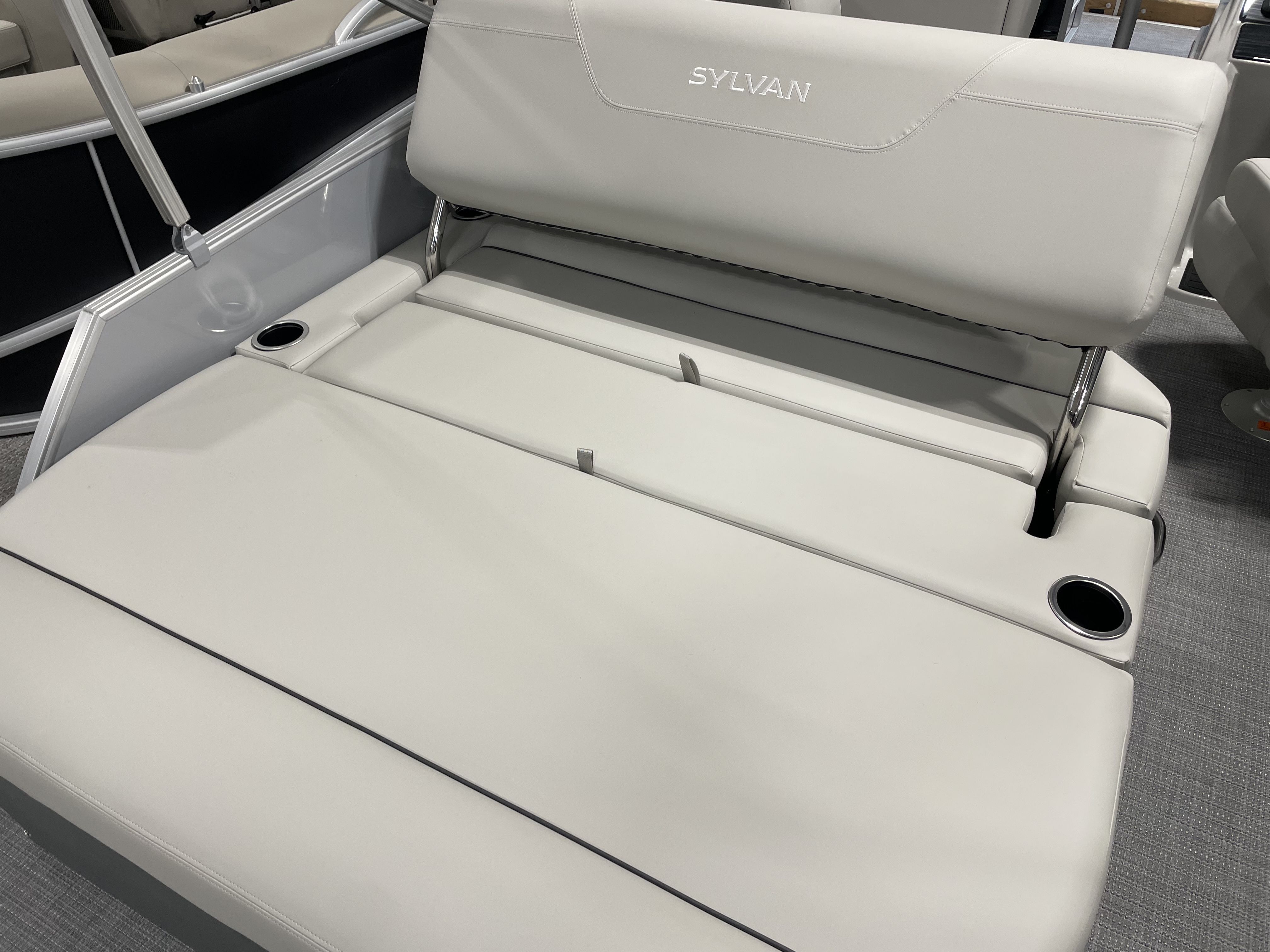 2025 Sylvan MIRAGE 822 Image Thumbnail #6