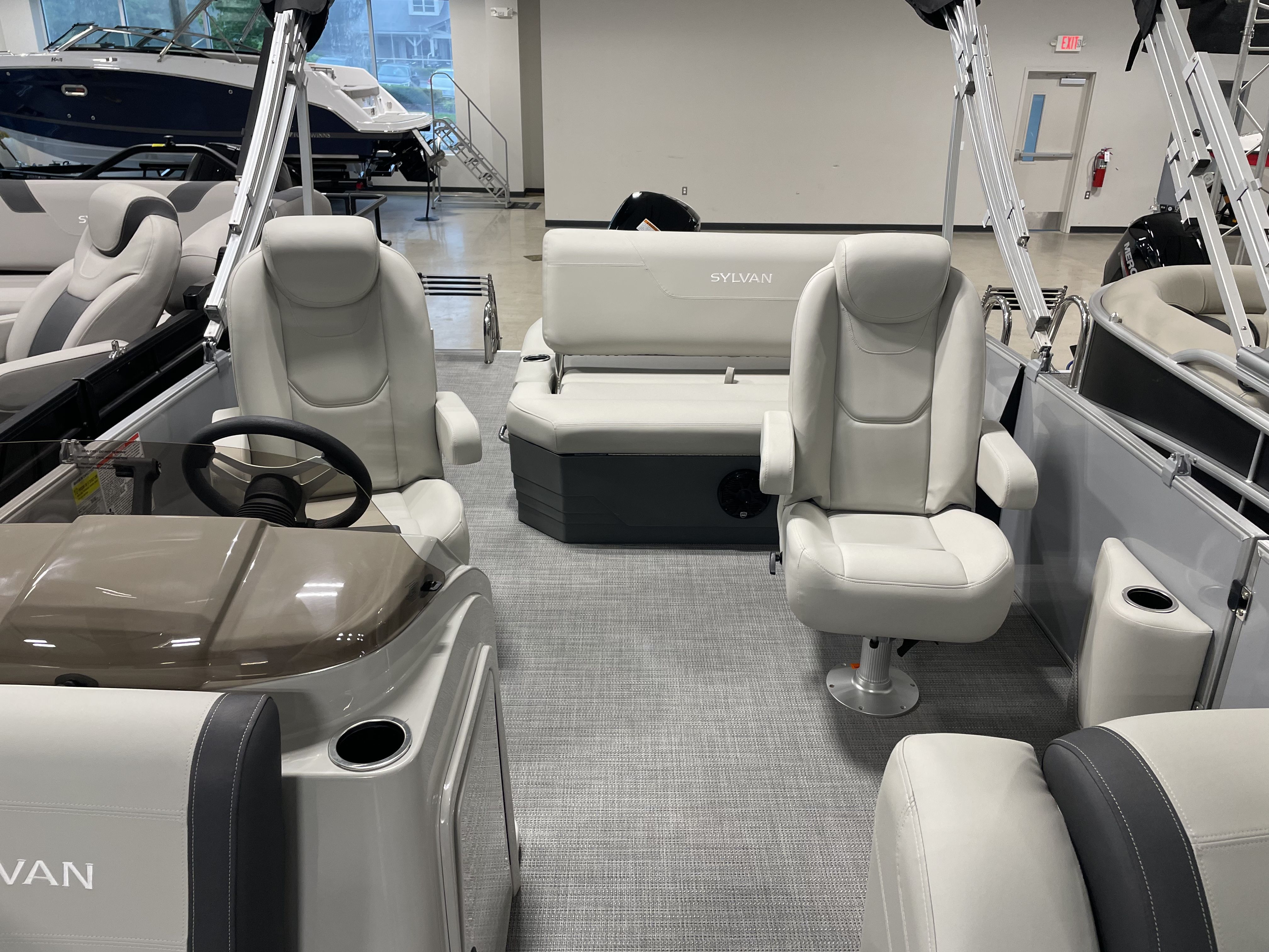 2025 Sylvan MIRAGE 822 Image Thumbnail #2