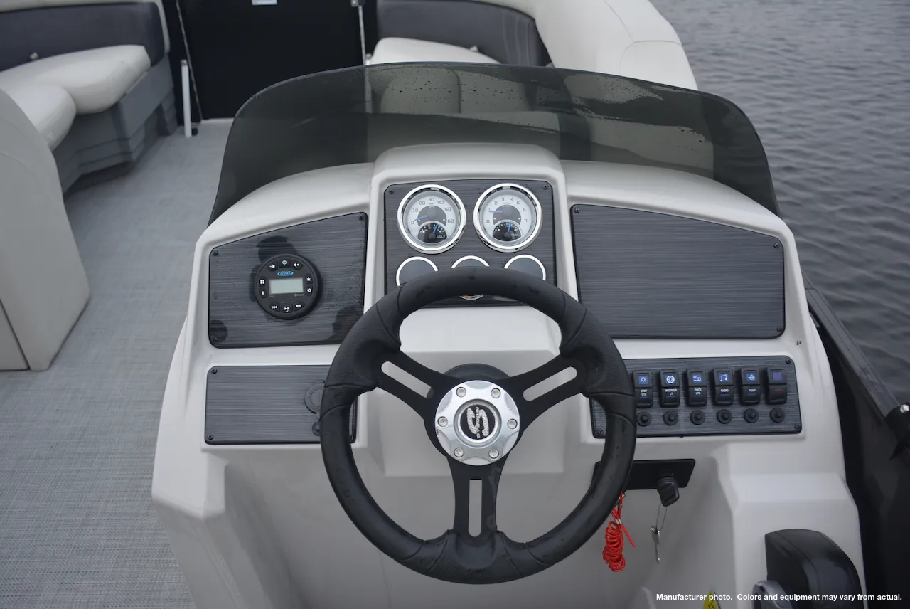 2025 Sylvan MIRAGE 822 Image Thumbnail #3