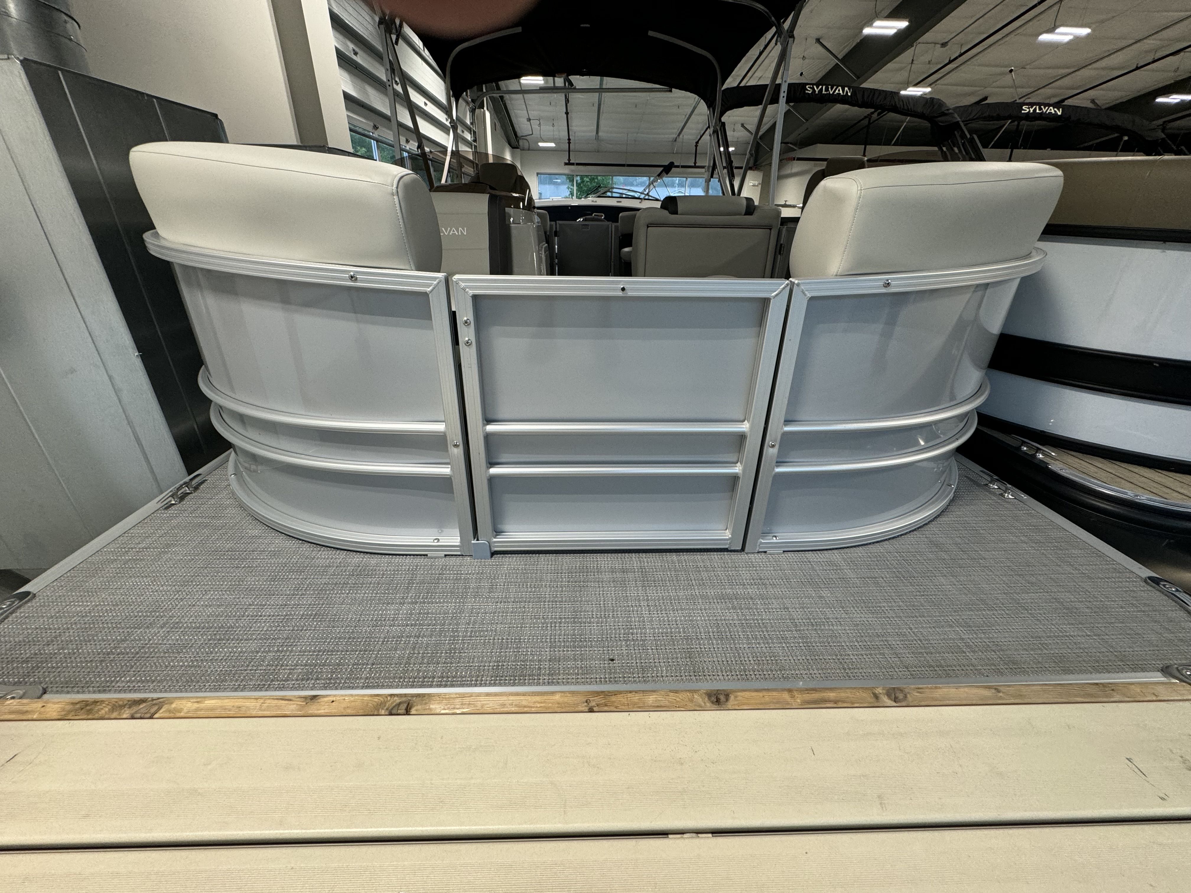 2024 Sylvan
                                                             MIRAGE 820 Image Thumbnail #0