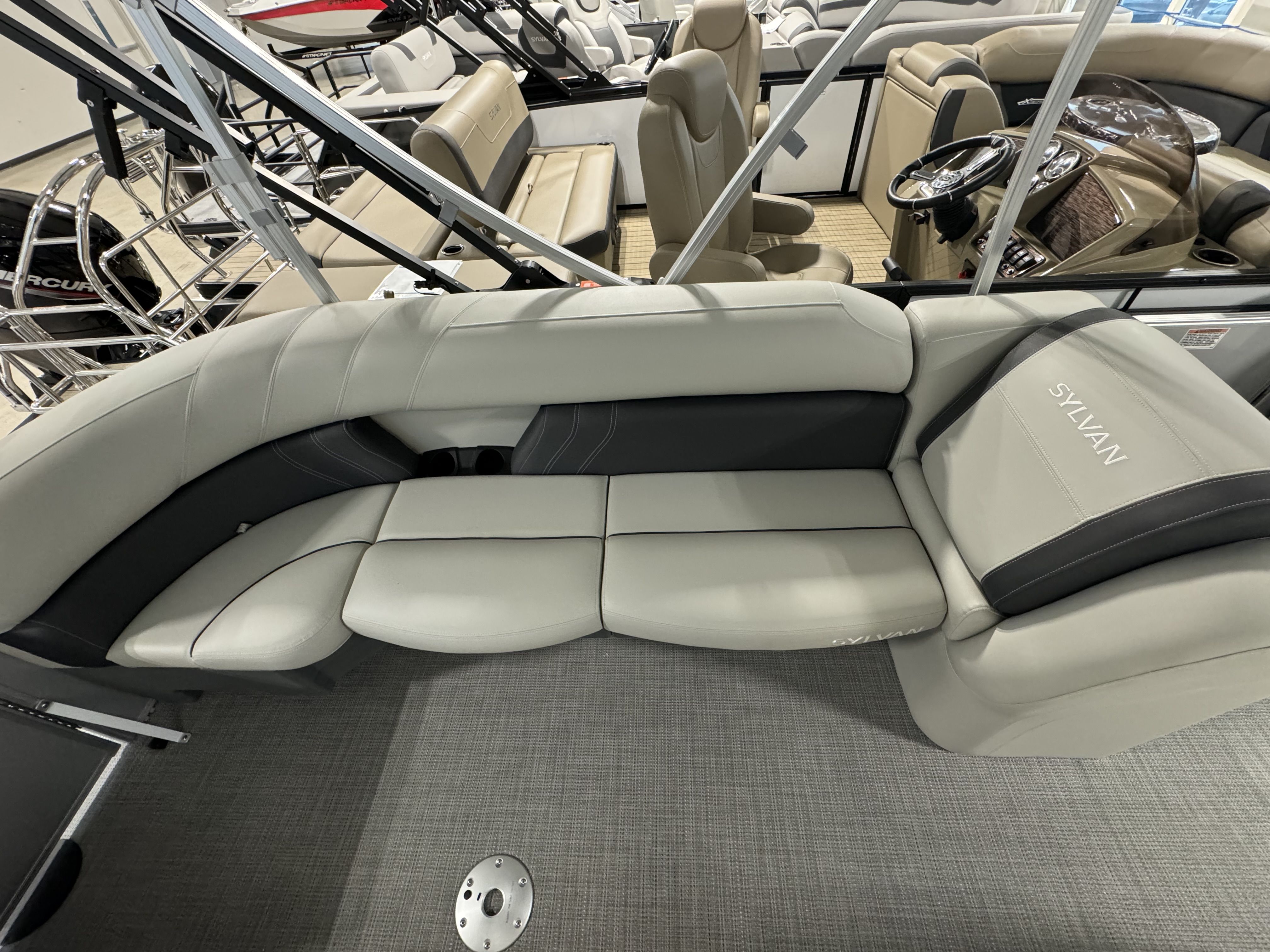 2024 Sylvan
                                                             MIRAGE 820 Image Thumbnail #5