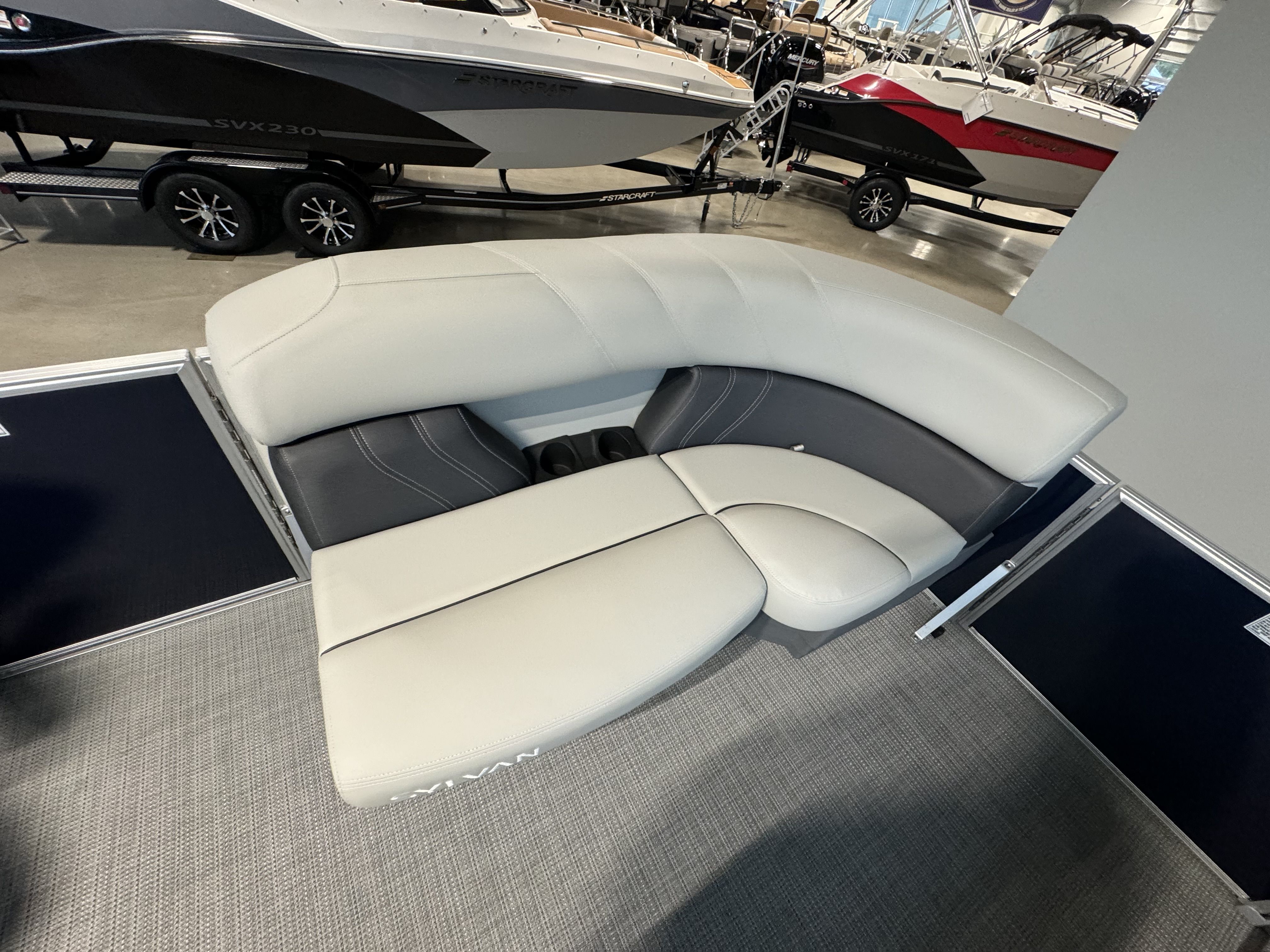 2024 Sylvan
                                                             MIRAGE 8520 Image Thumbnail #9