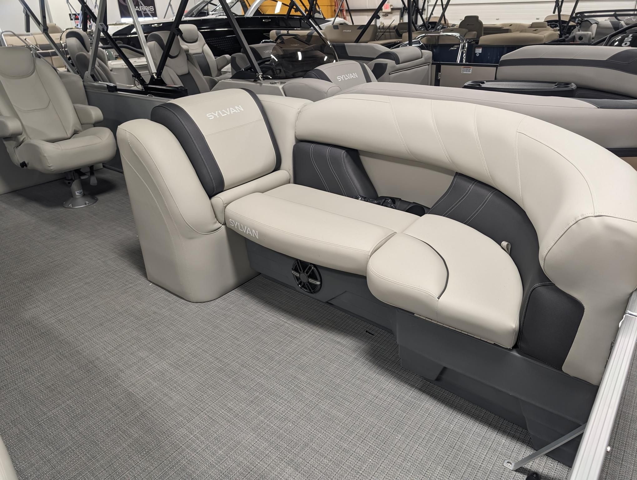 2024 Sylvan
                                                             MIRAGE 8524 Image Thumbnail #5