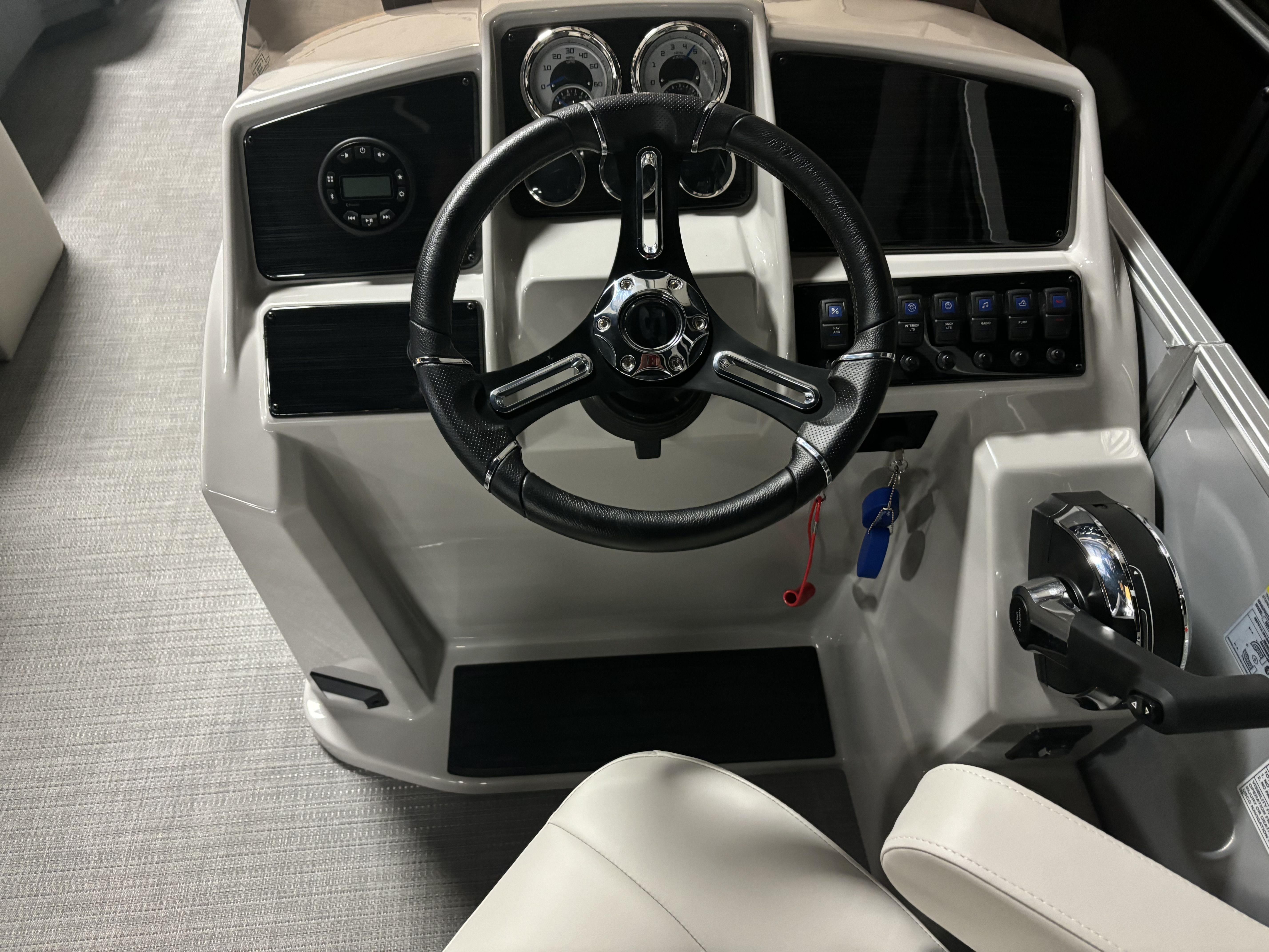 2024 Sylvan
                                                             MIRAGE 8524 Image Thumbnail #7