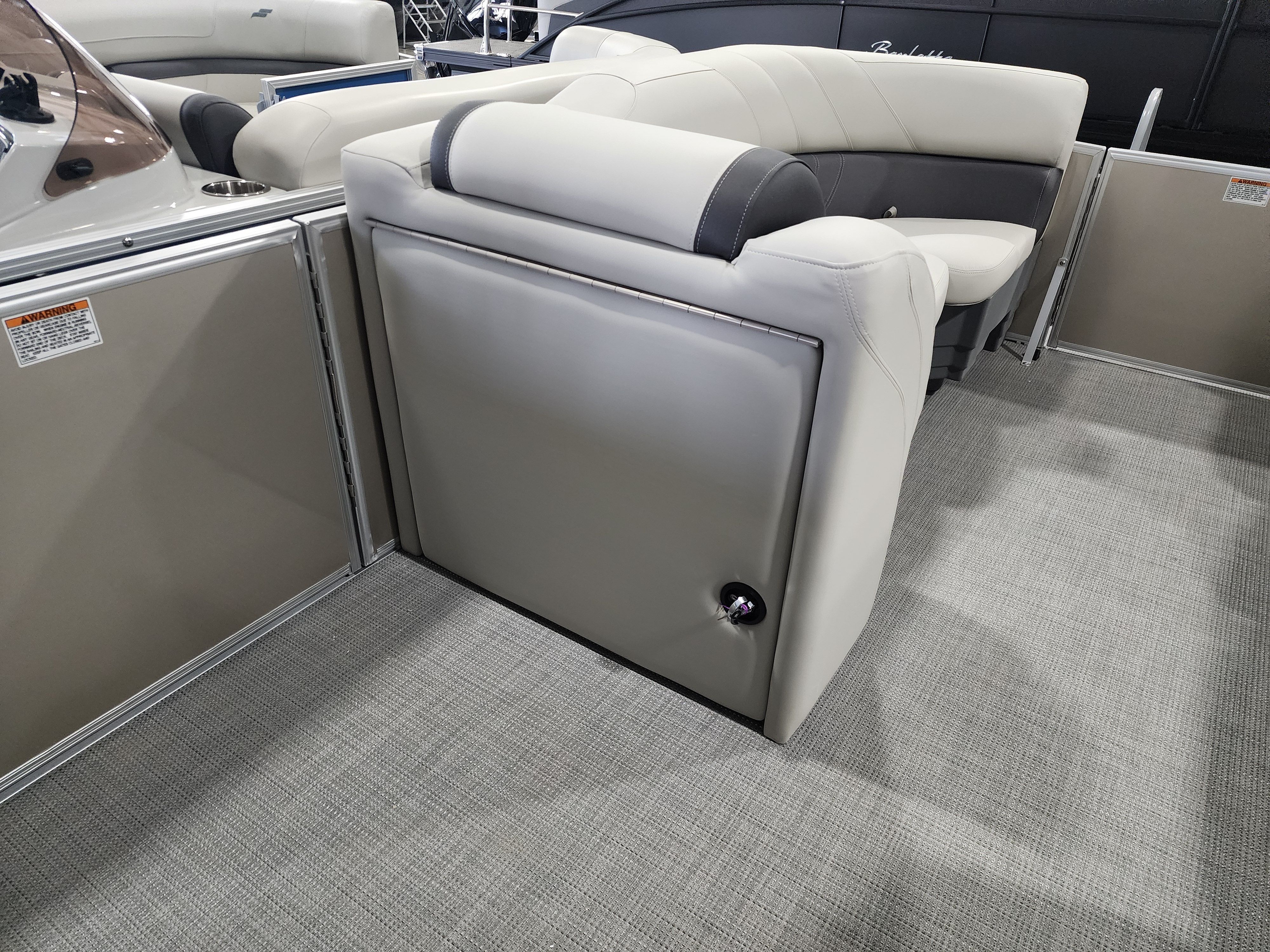 2024 Sylvan MIRAGE 8524 Image Thumbnail #36