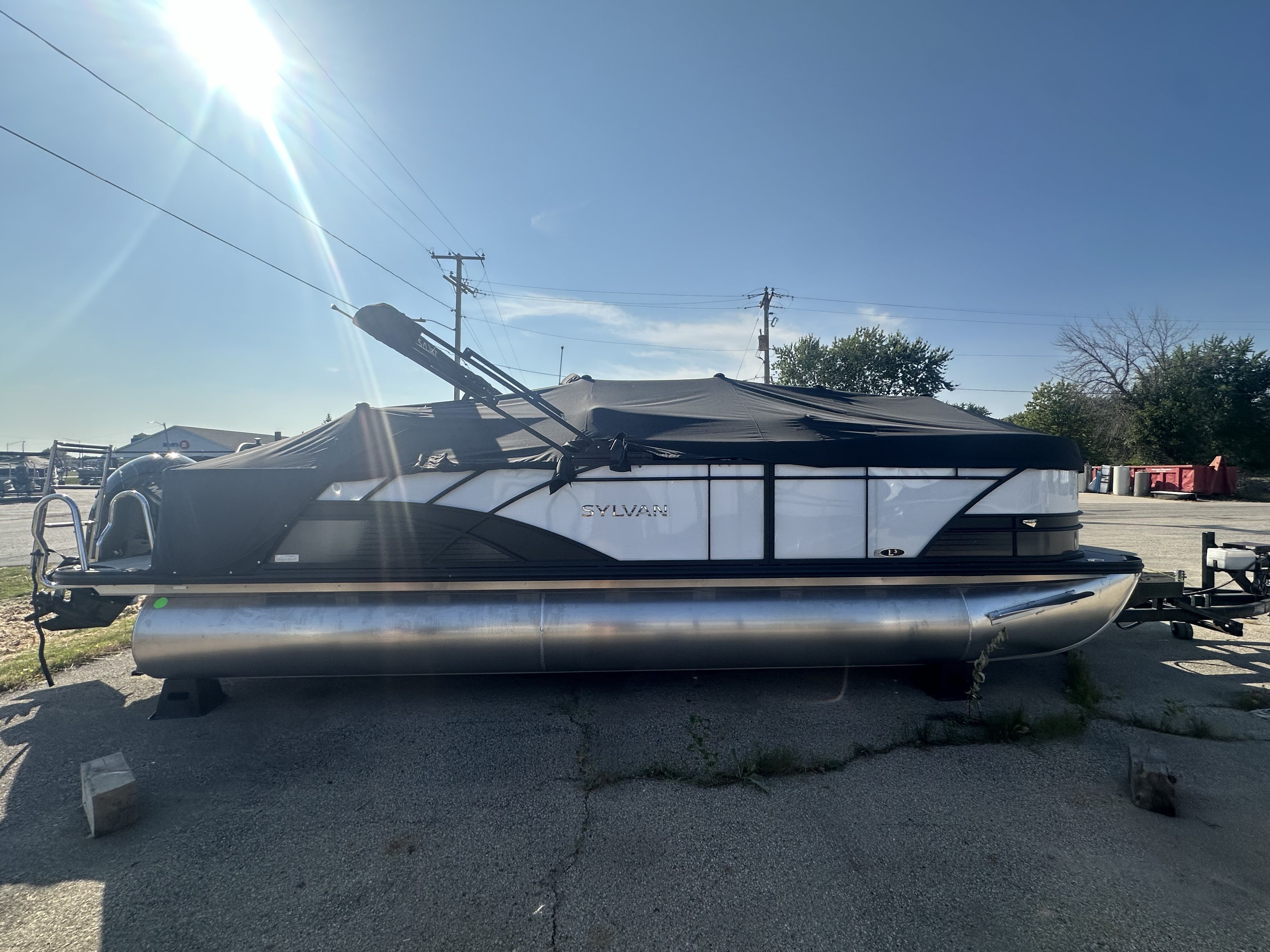 2024 Sylvan L3 Image Thumbnail #1