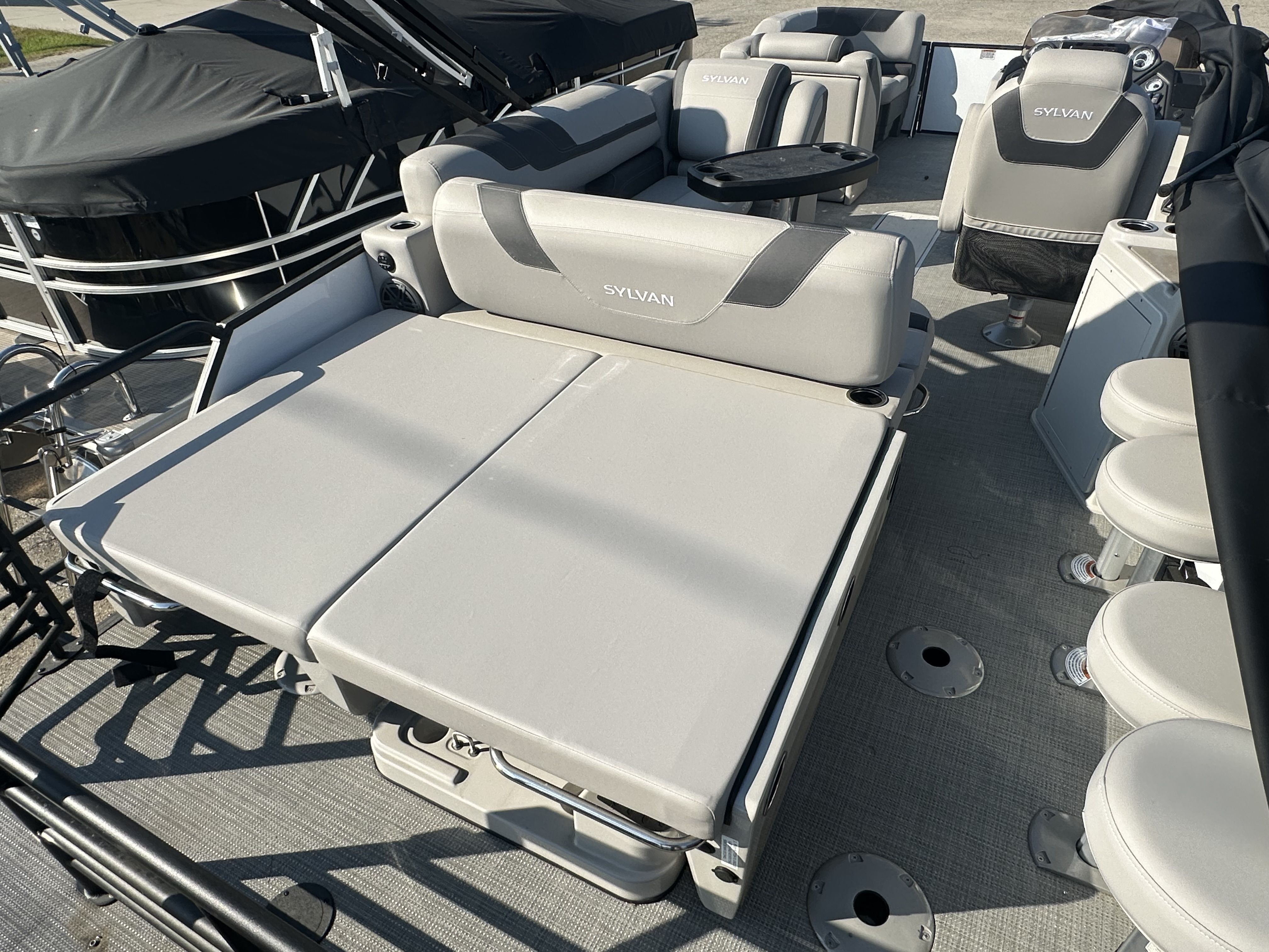 2024 Sylvan L3 Image Thumbnail #9