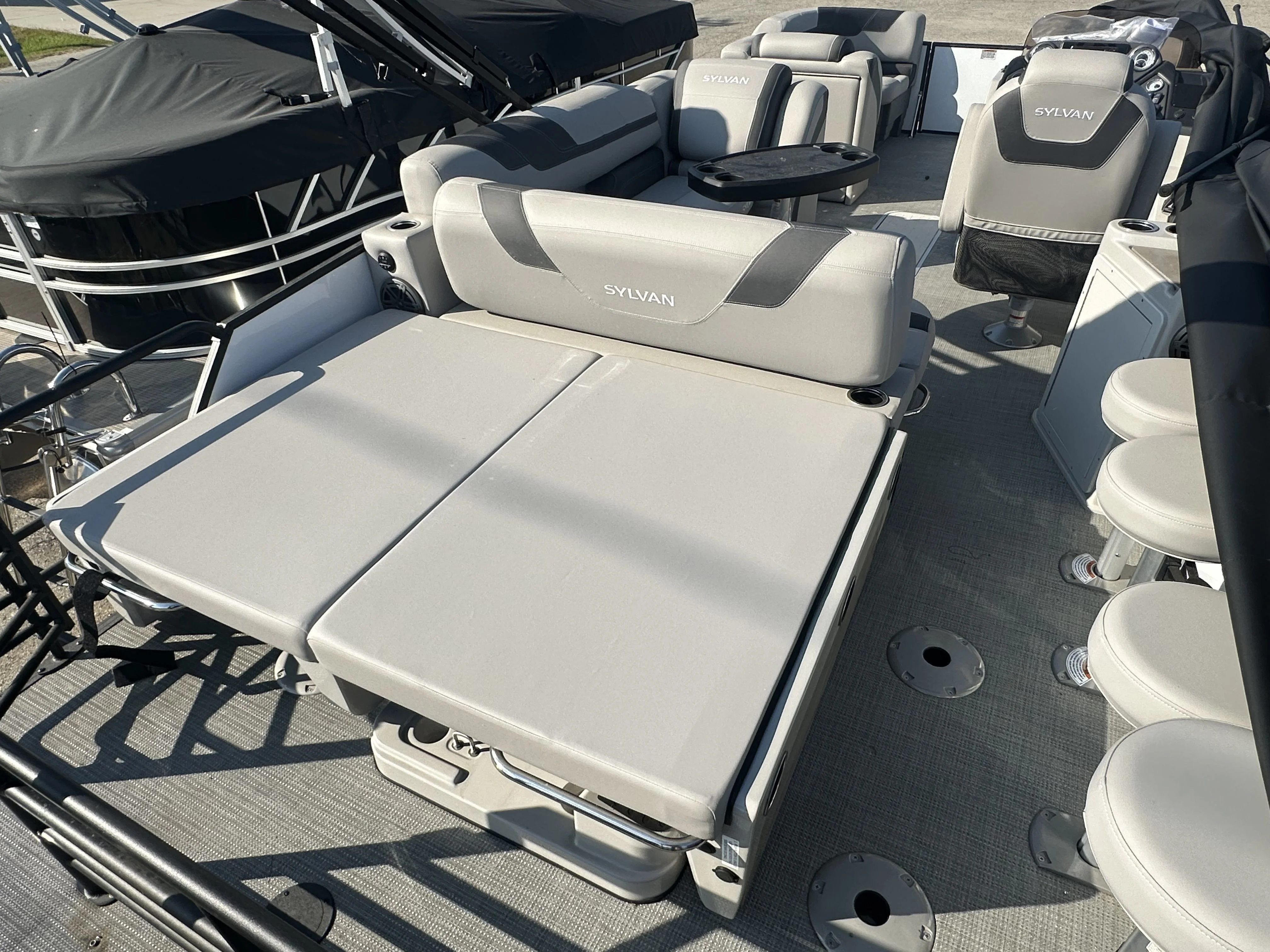 2024 Sylvan L3 Image Thumbnail #9