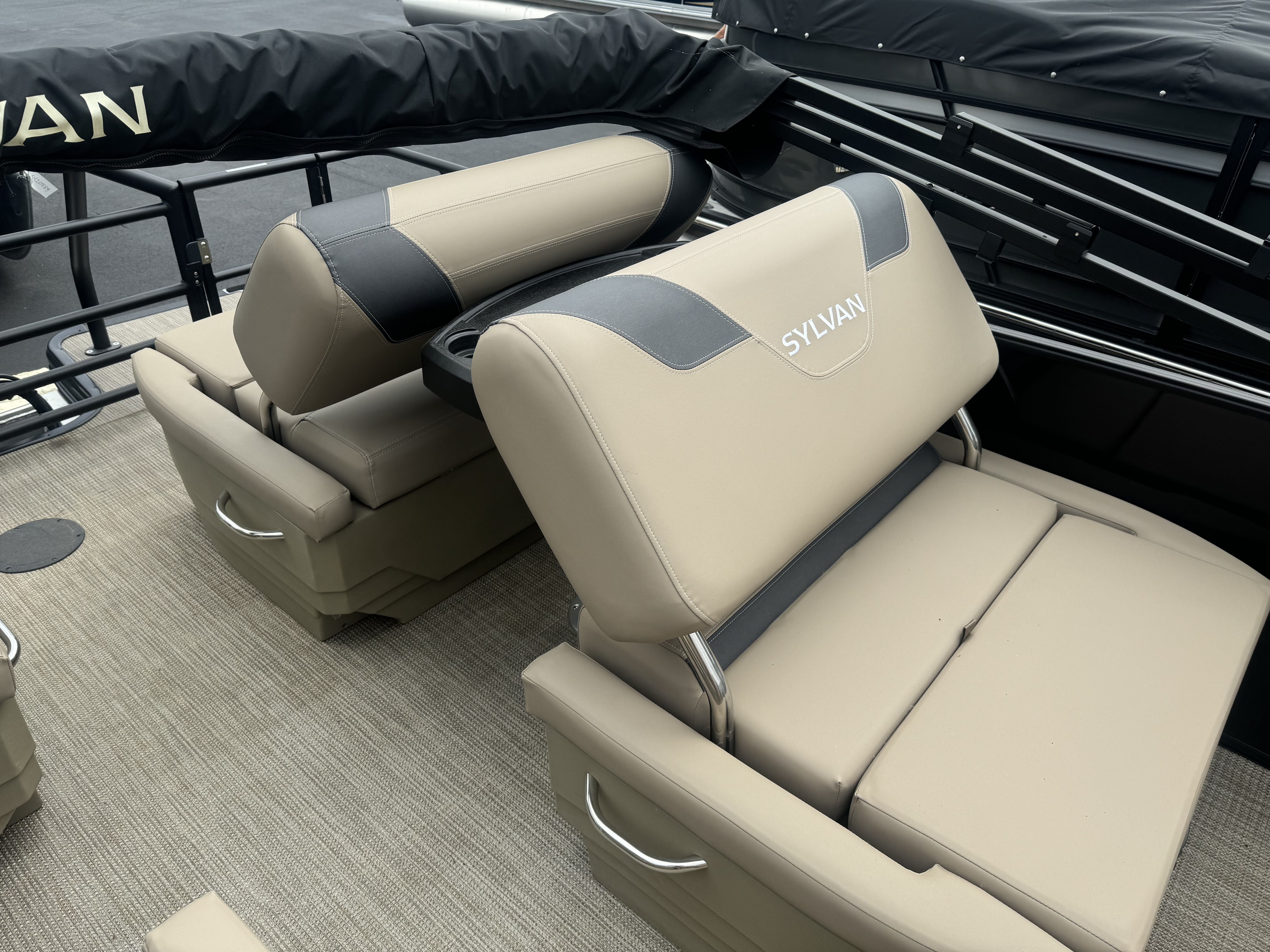 2024 Sylvan
                                                             L-3 Image Thumbnail #14