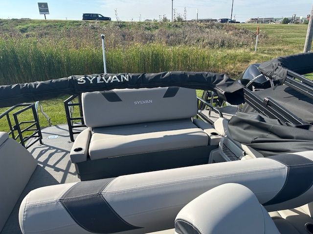 2024 Sylvan
                                                             L-5 Image Thumbnail #9