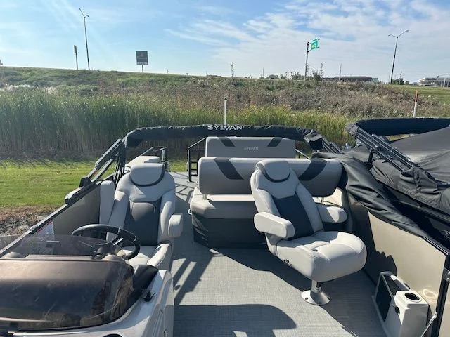 2024 Sylvan L5 Image Thumbnail #7