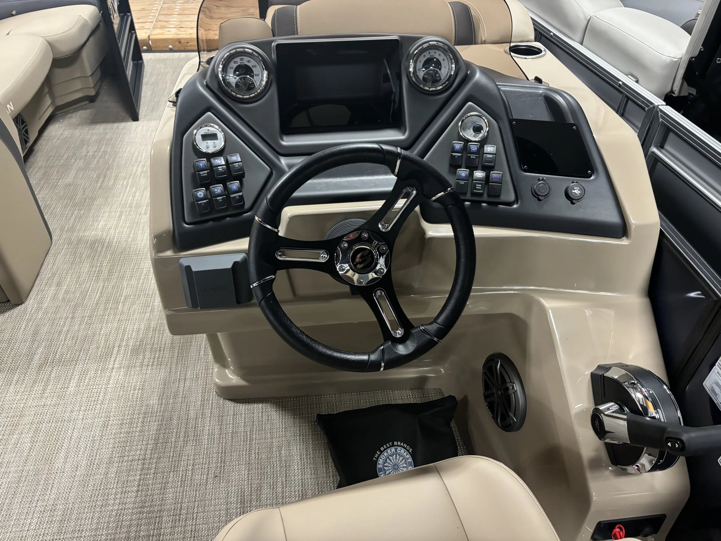 2024 Sylvan L5 Image Thumbnail #4