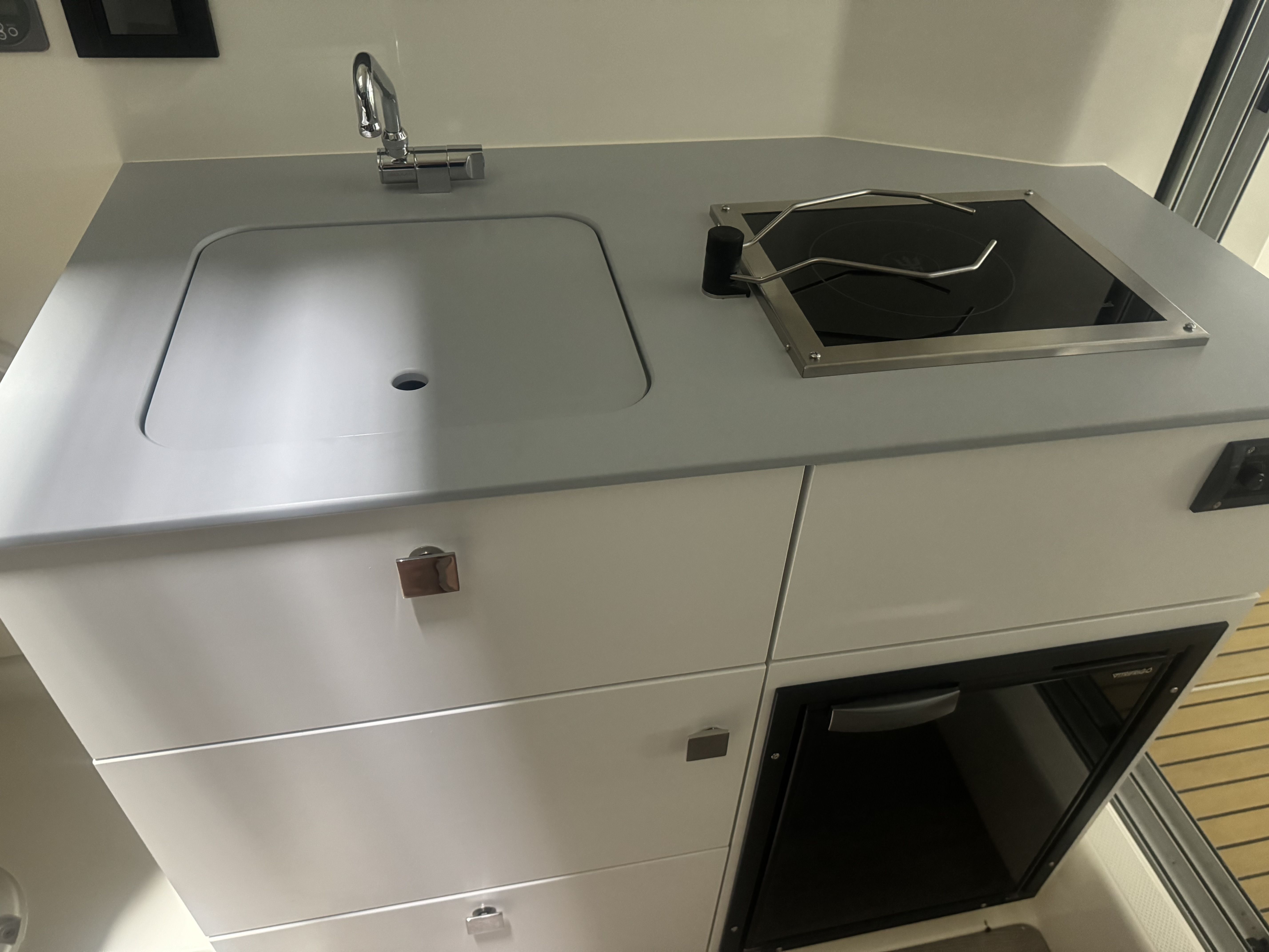 2024 Trophy T25 EXPLORER OB Image Thumbnail #18