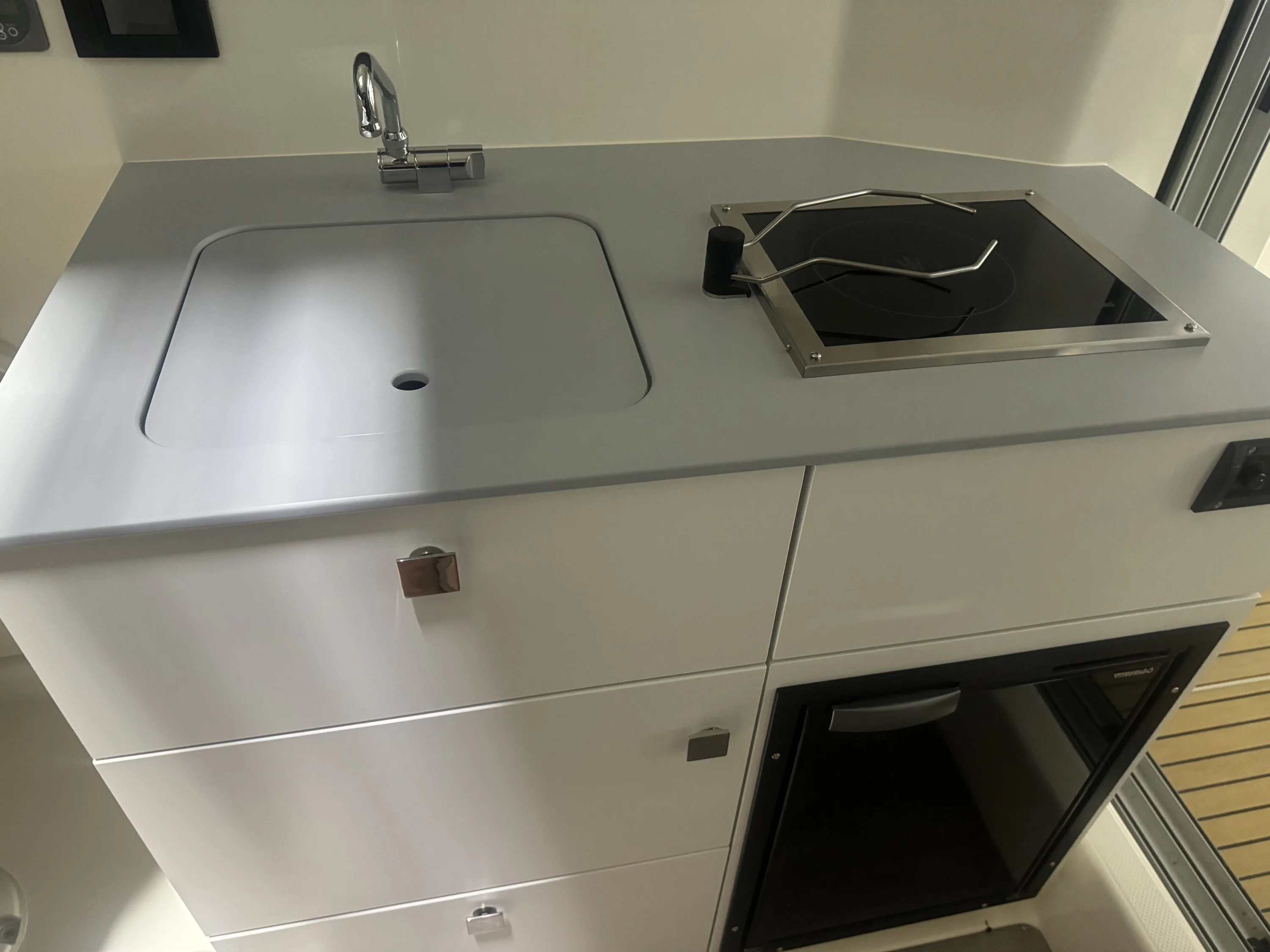 2024 Trophy T25 EXPLORER OB Image Thumbnail #18