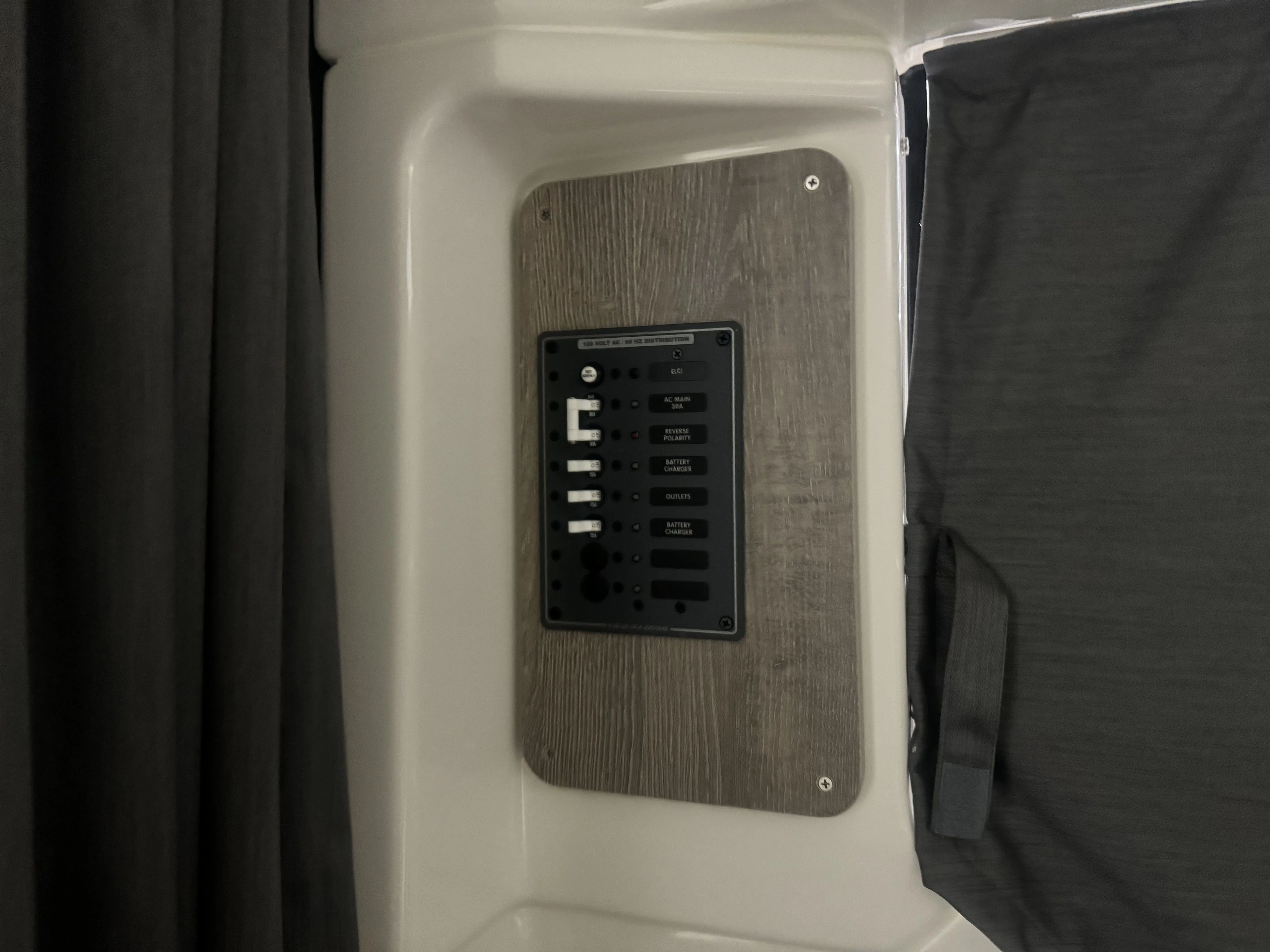 2024 Trophy T25 EXPLORER OB Image Thumbnail #27