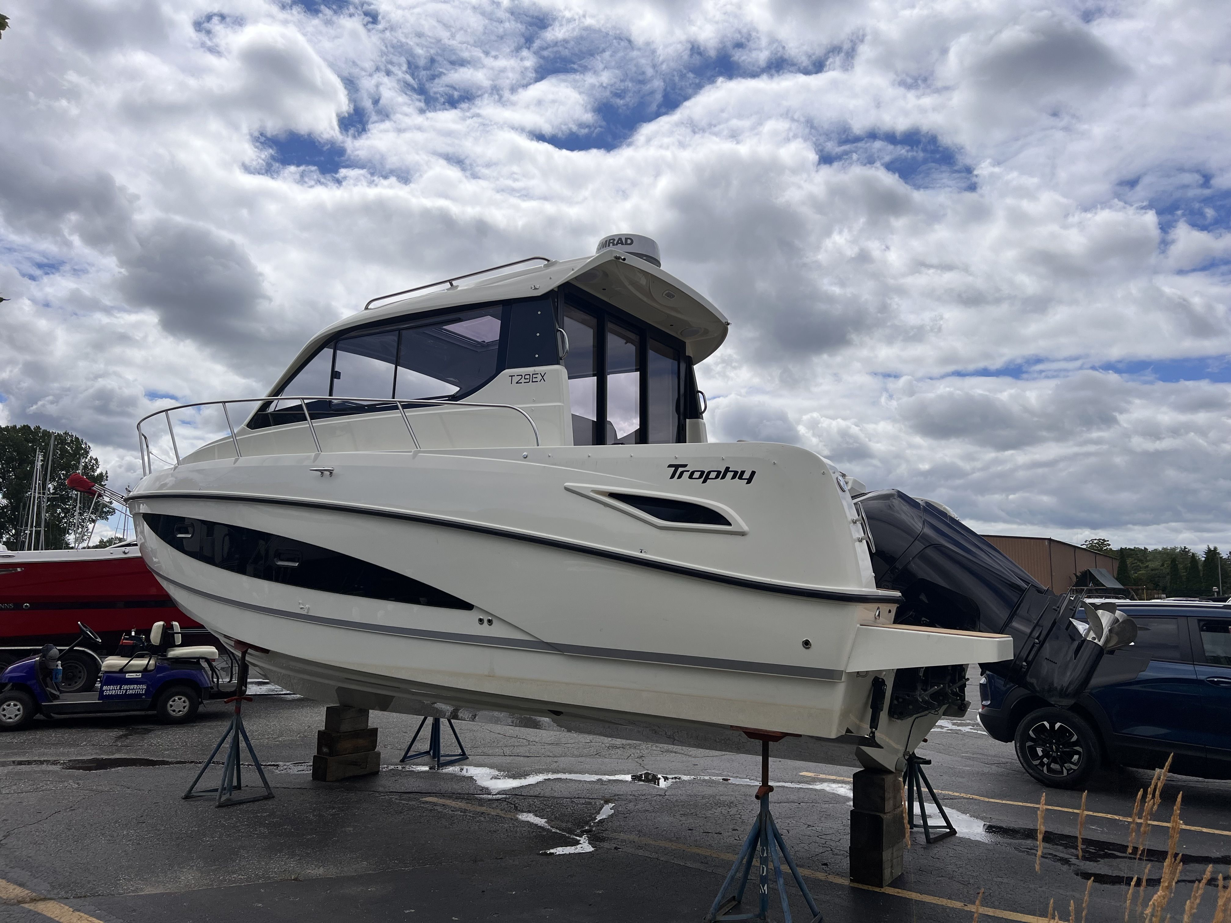 2024 Trophy T29 EXPLORER OB Image Thumbnail #5