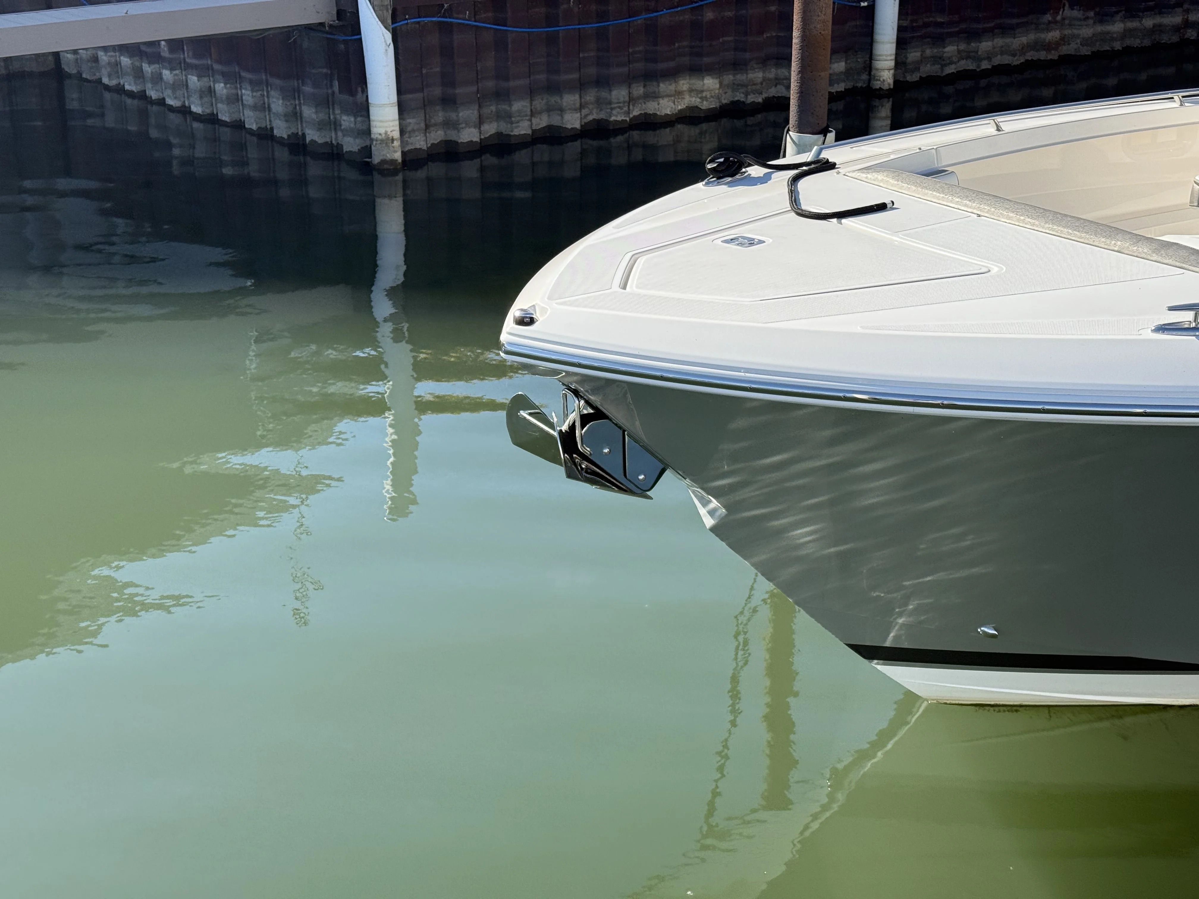 2025 Tiara Yachts 34LS Image Thumbnail #13