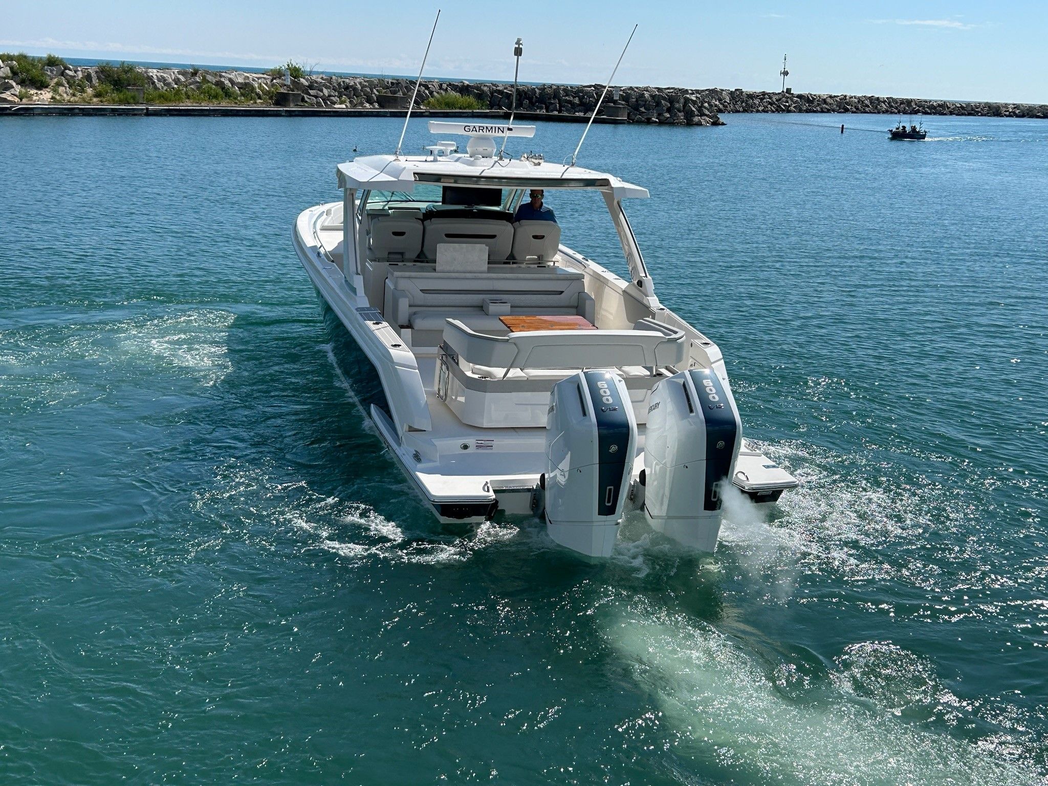 2025 Tiara Yachts
                                                             43LS Image Thumbnail #4