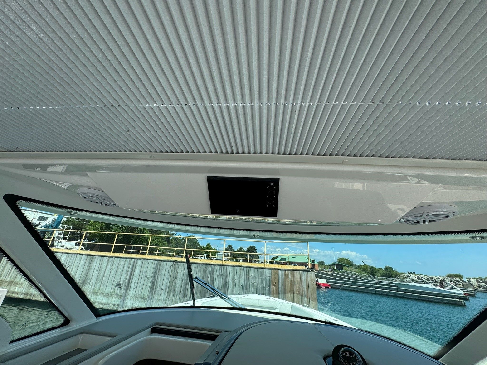2025 Tiara Yachts
                                                             43LS Image Thumbnail #53