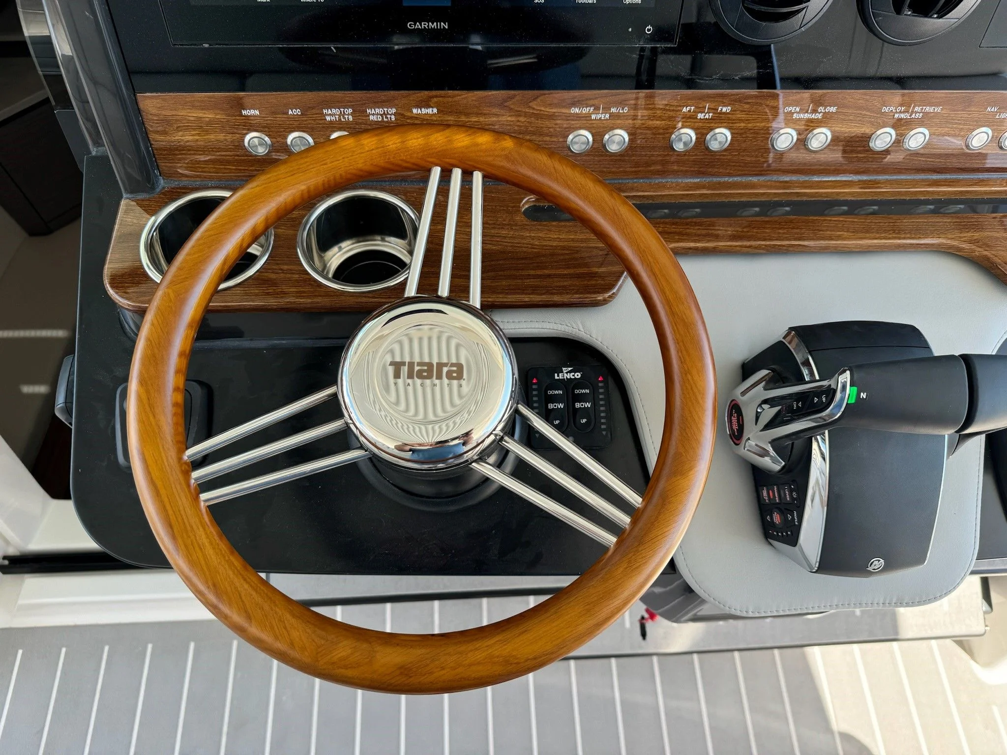 2025 Tiara Yachts 43LS Image Thumbnail #42