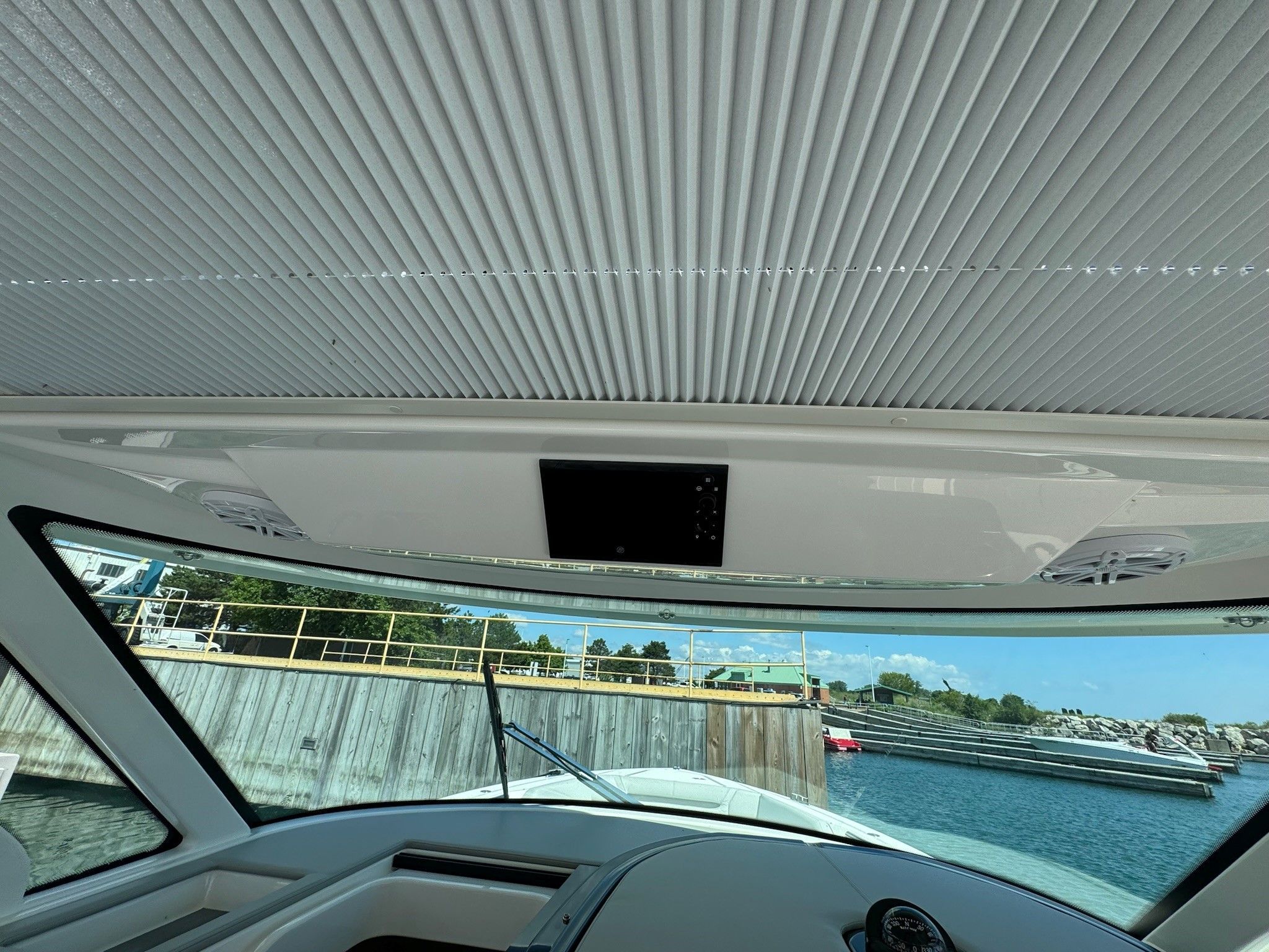 2025 Tiara Yachts 43LS Image Thumbnail #53