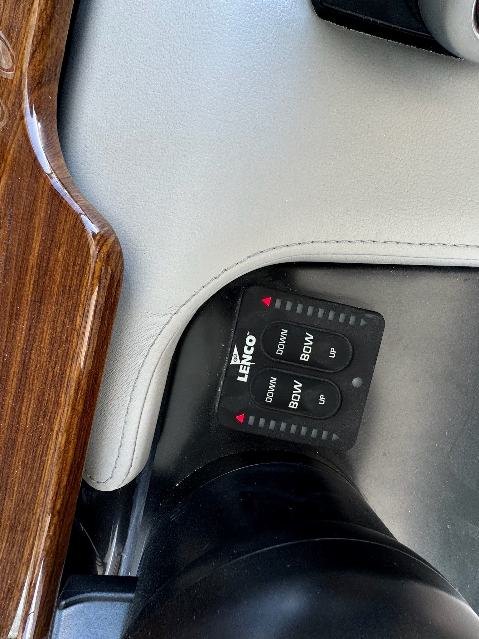 2025 Tiara Yachts 43LS Image Thumbnail #45