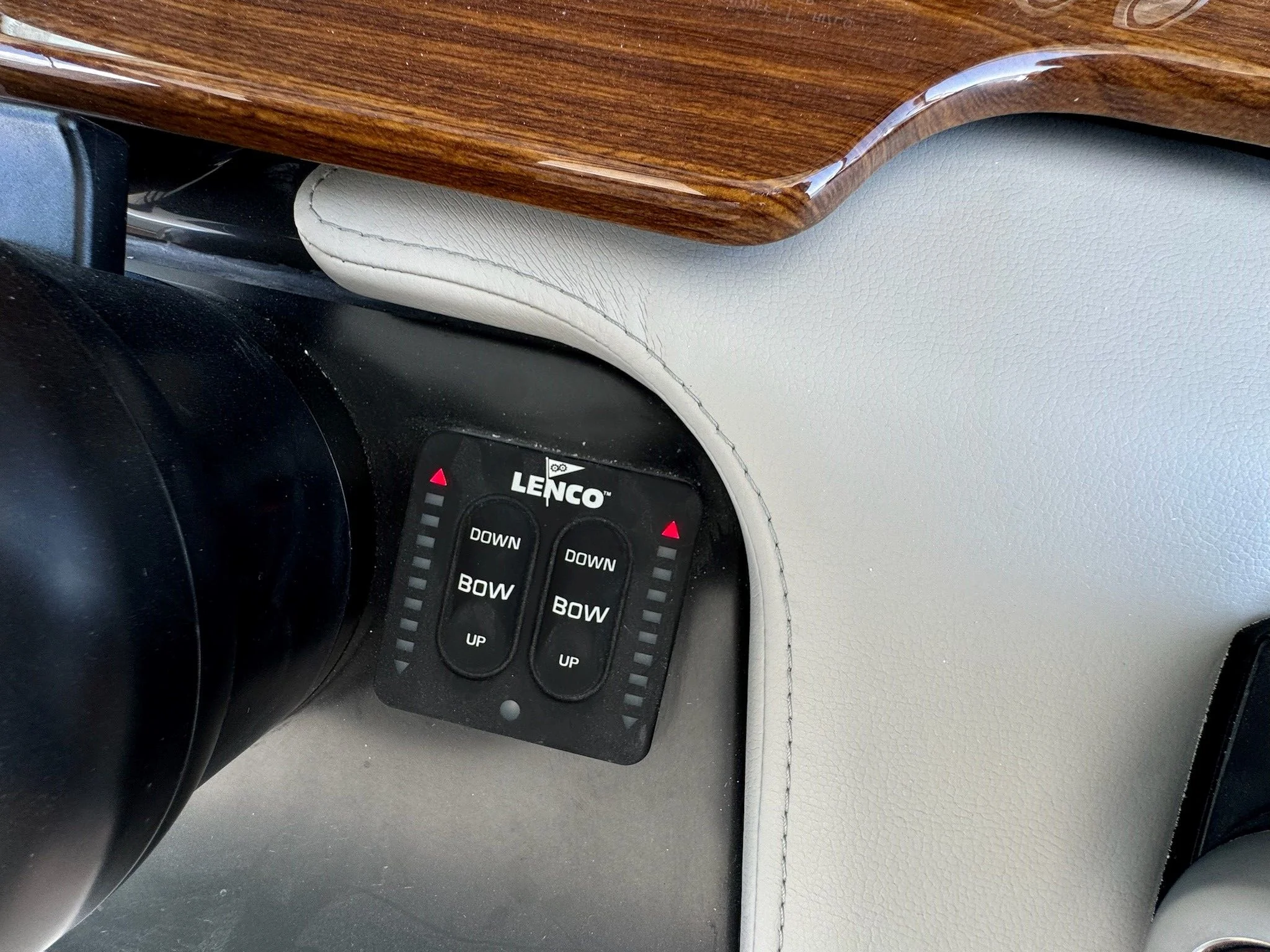 2025 Tiara Yachts 43LS Image Thumbnail #45