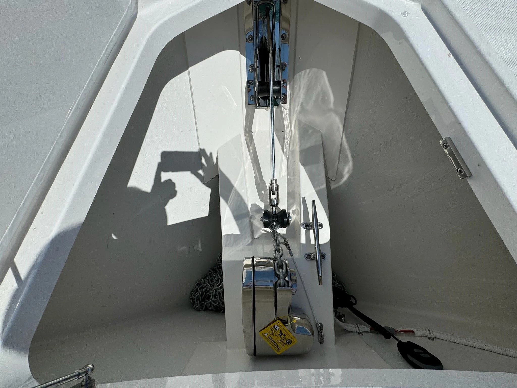 2025 Tiara Yachts 43LS Image Thumbnail #60