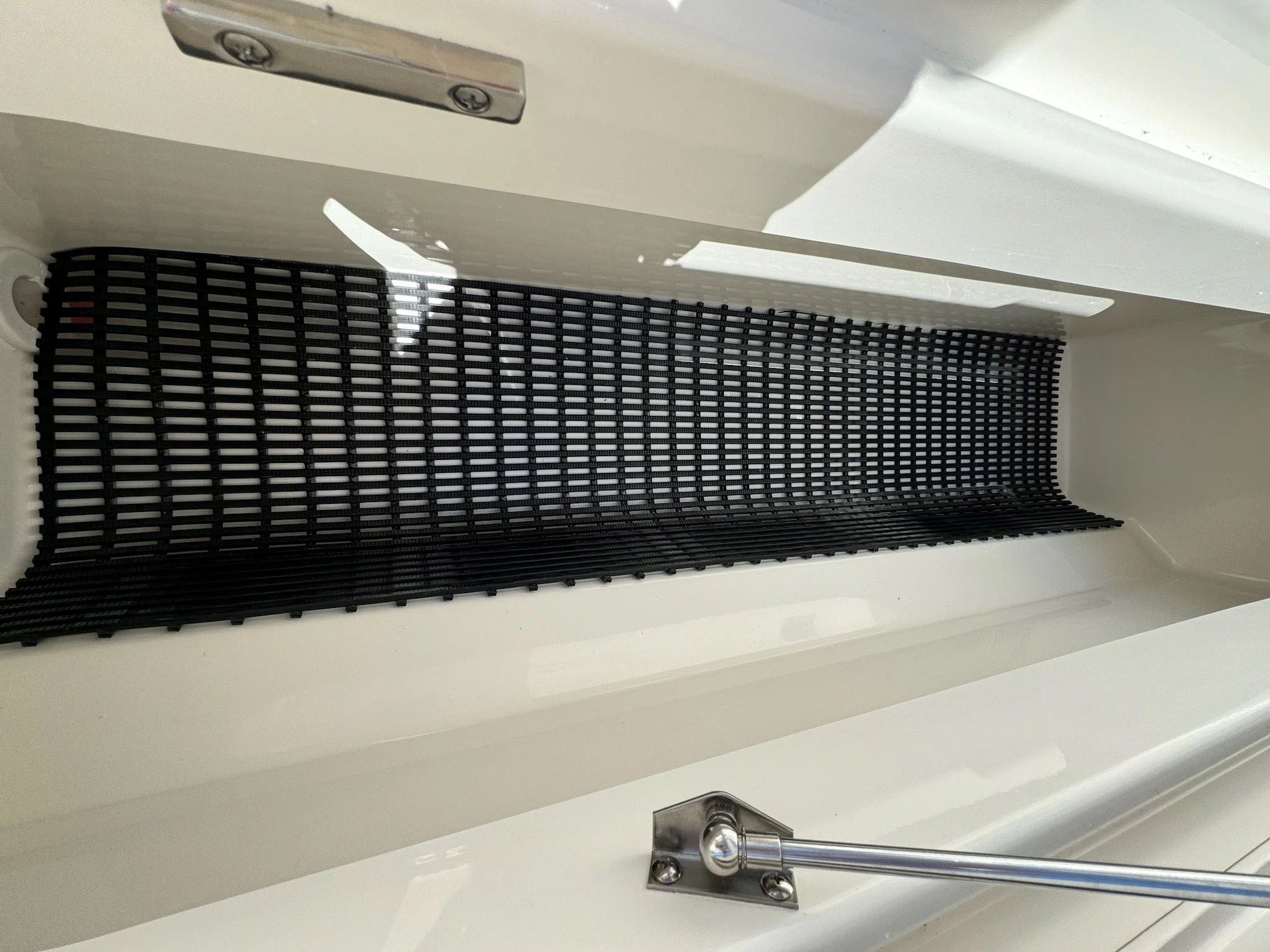 2025 Tiara Yachts 43LS Image Thumbnail #58