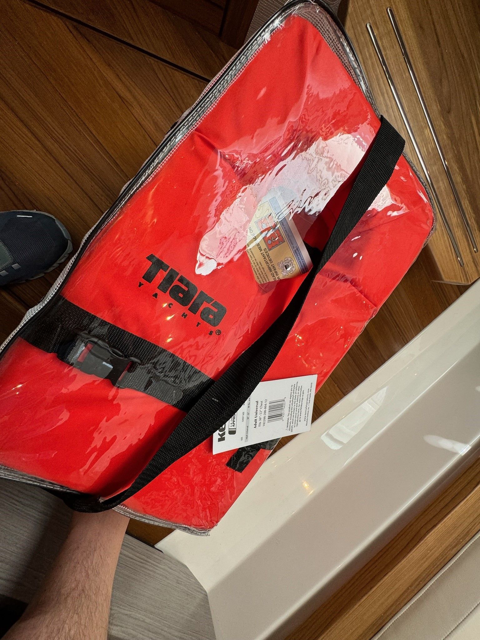 2025 Tiara Yachts 43LS Image Thumbnail #92